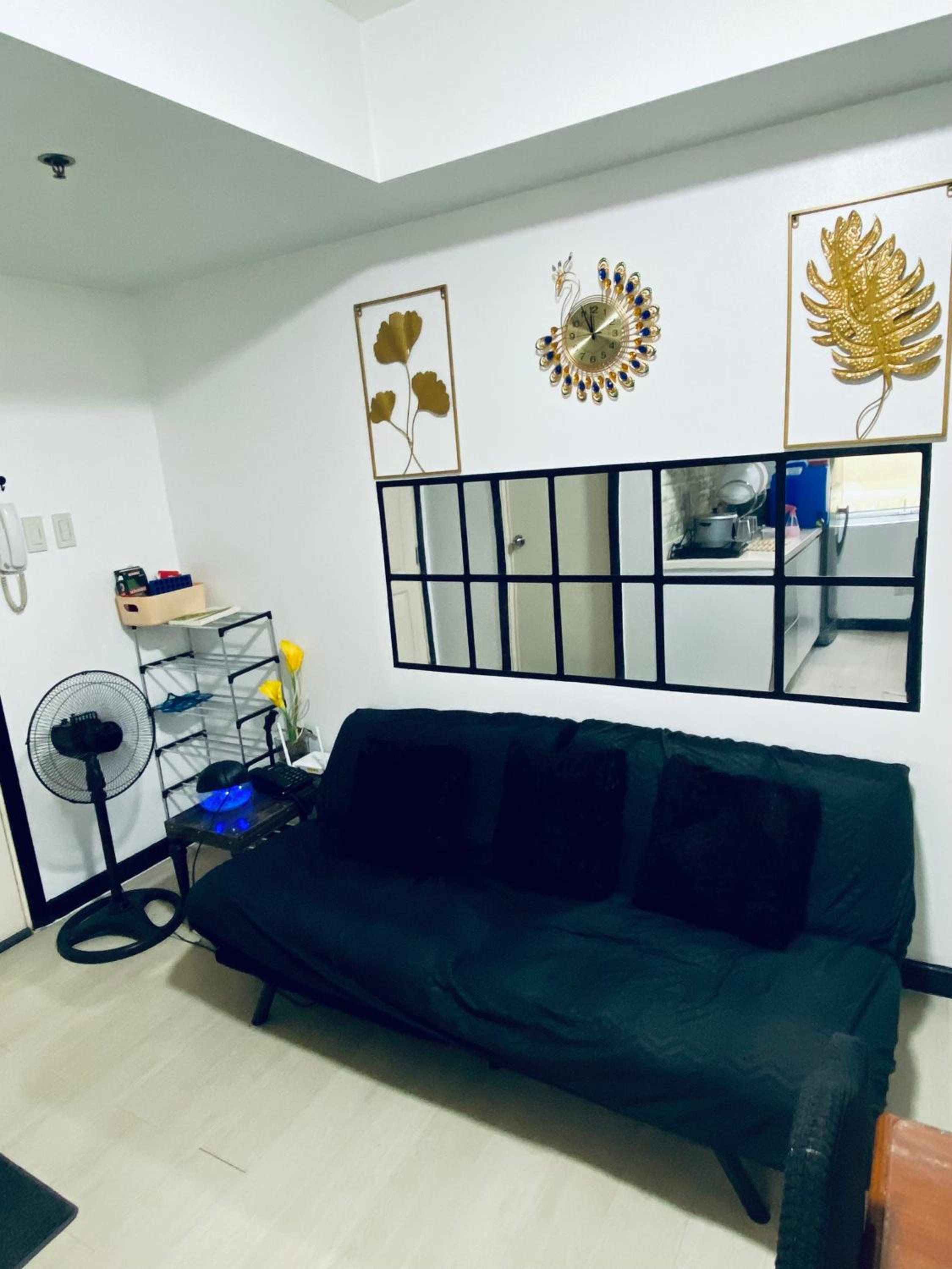Azure Urban Staycation 2Bedroom Unit near NAIA AIRPORT and SM view 5