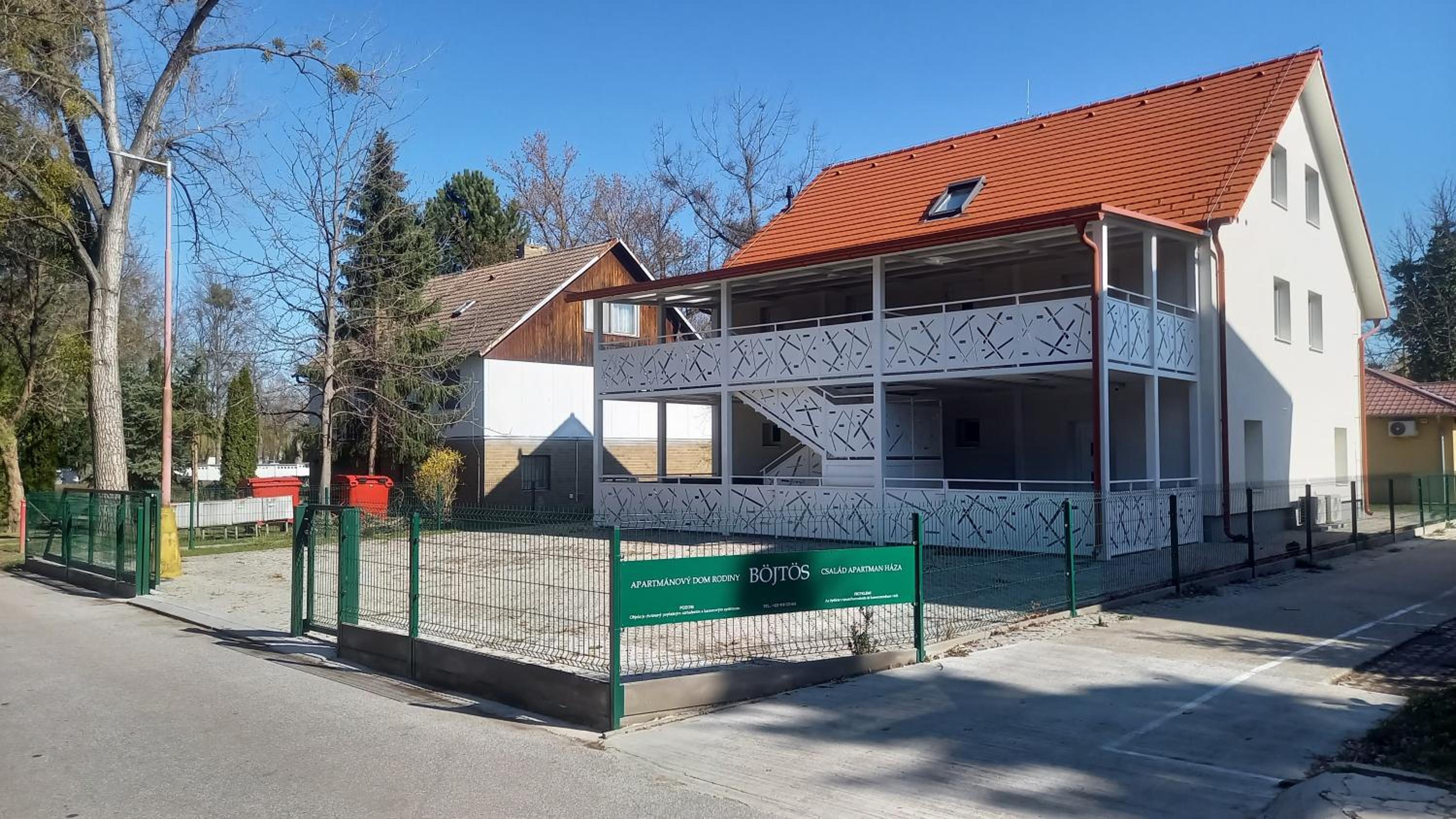 apartmánový dom rodiny BÖJTÖS Patince