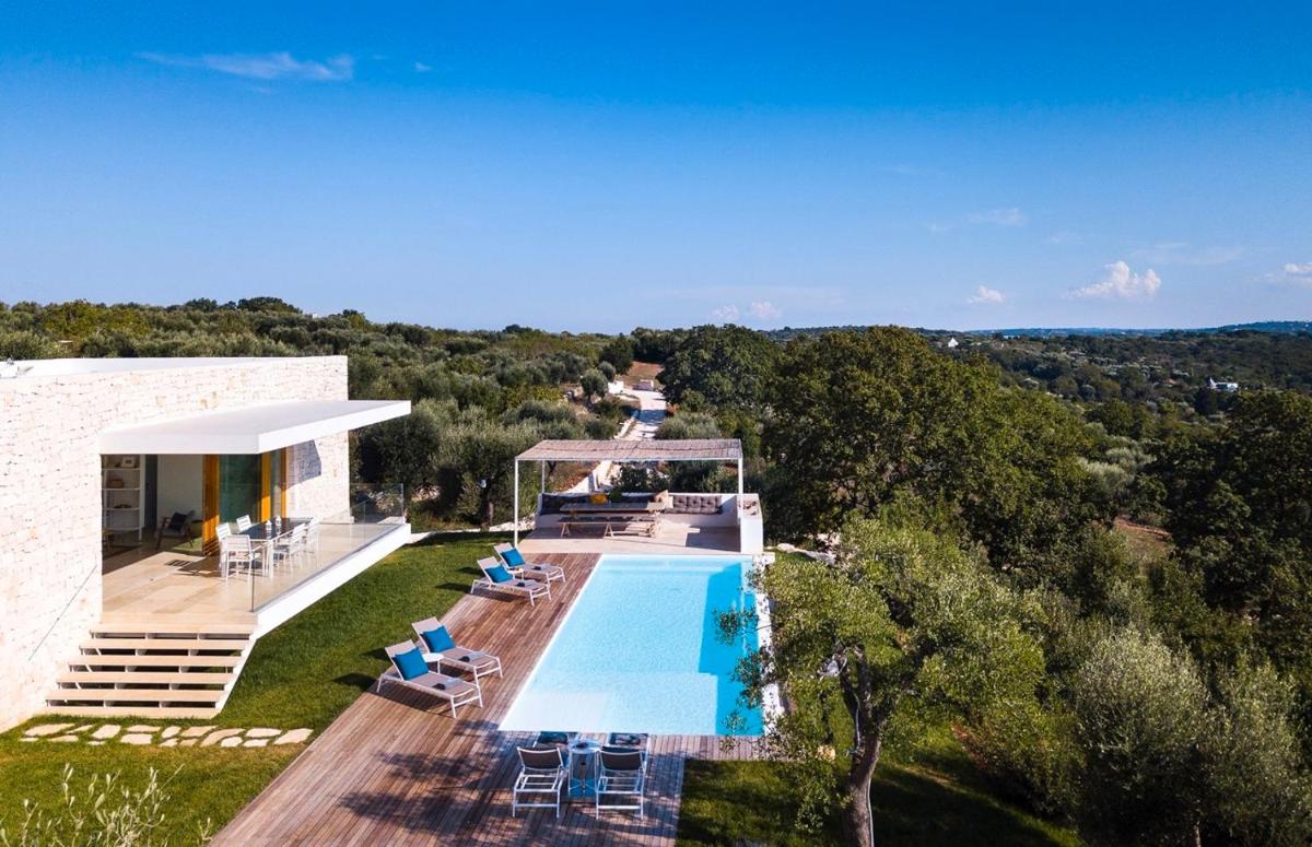 Villa Aurora view 2