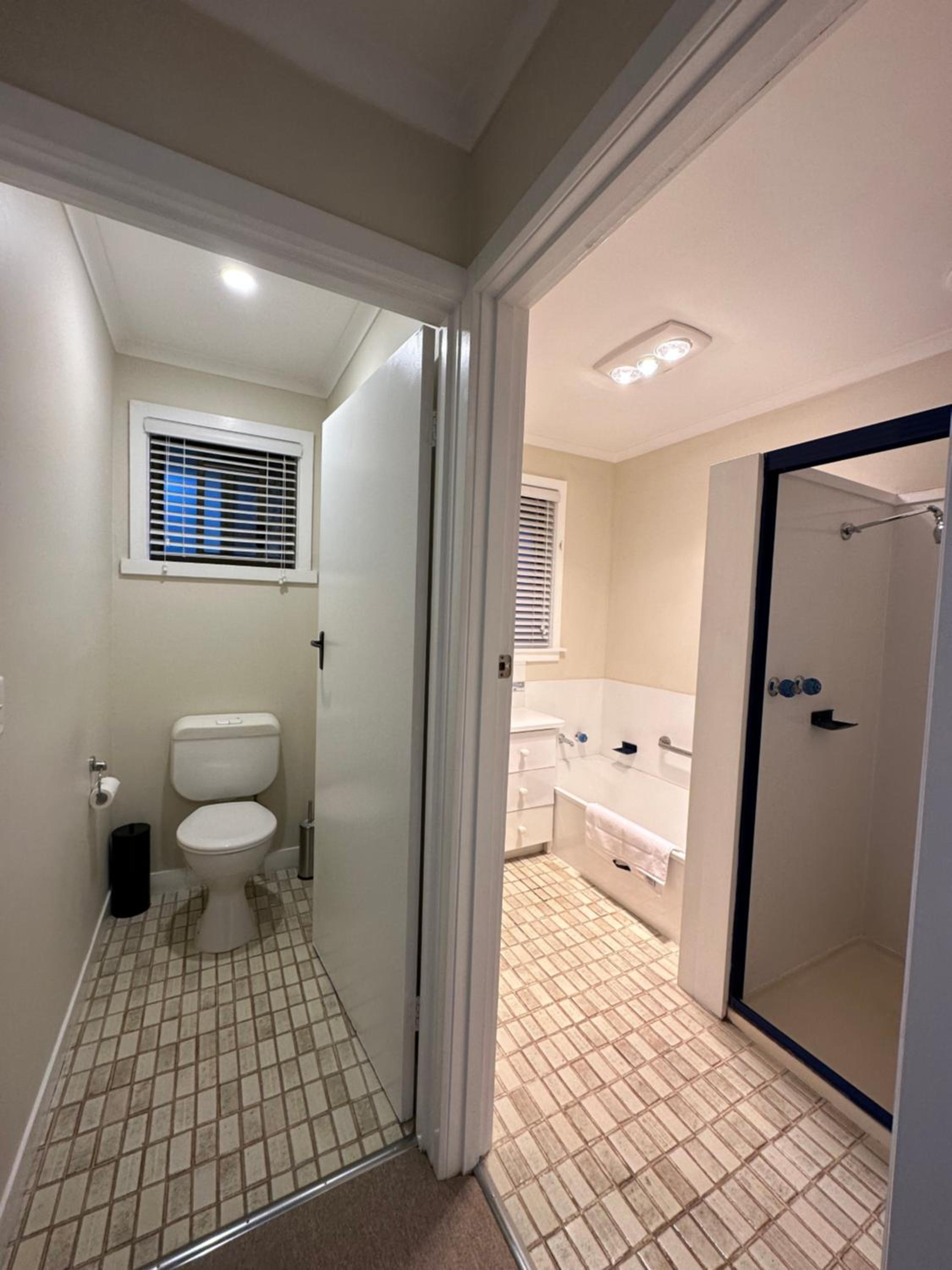 Central Sunbury home with top-hill views, high speed NBN and Netflix ready