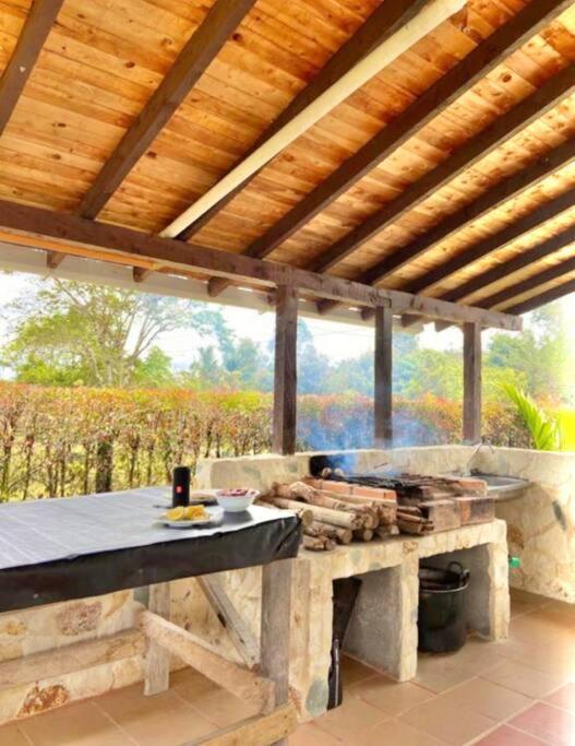Guatape Retreat w/ Jacuzzi Central Location