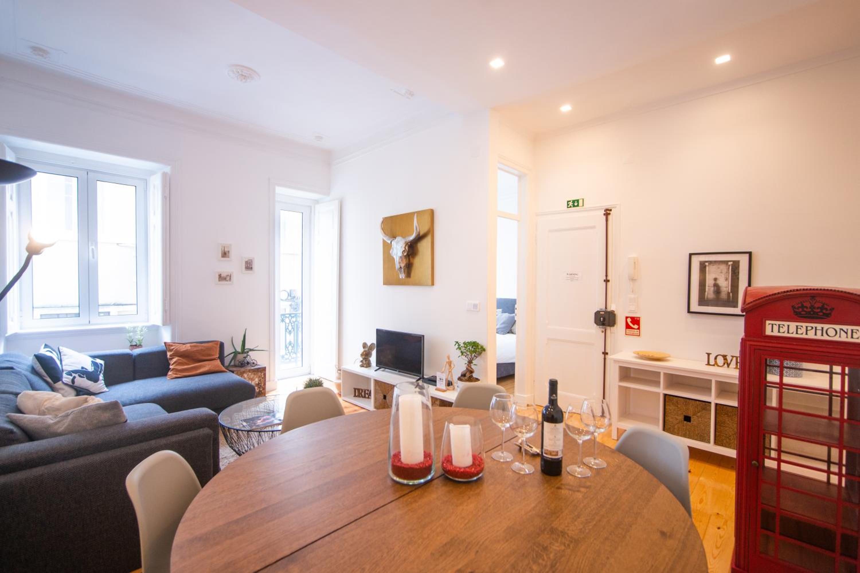 Lapa Charming Apartment view 3