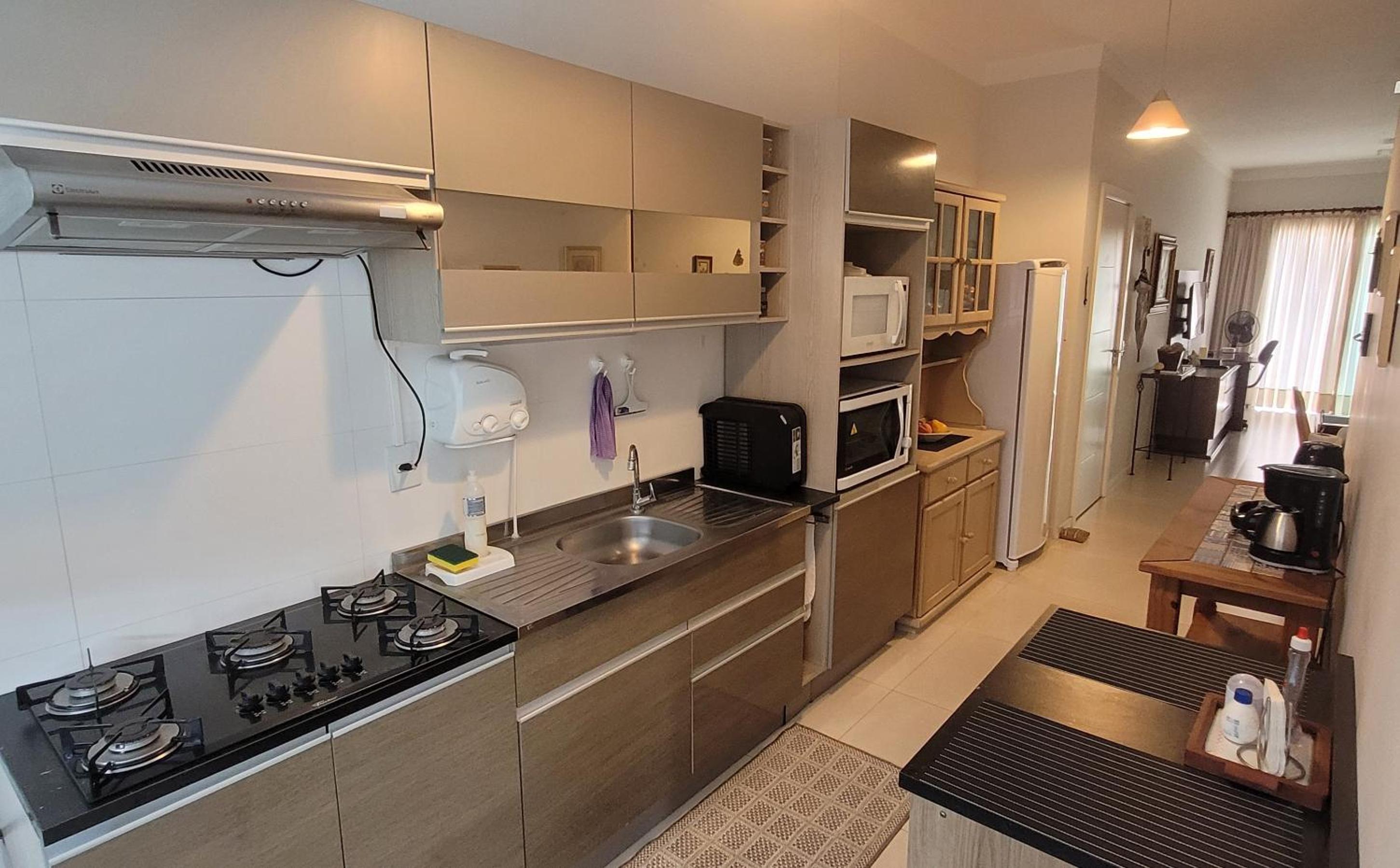 AP 2 suites nos Amores BC