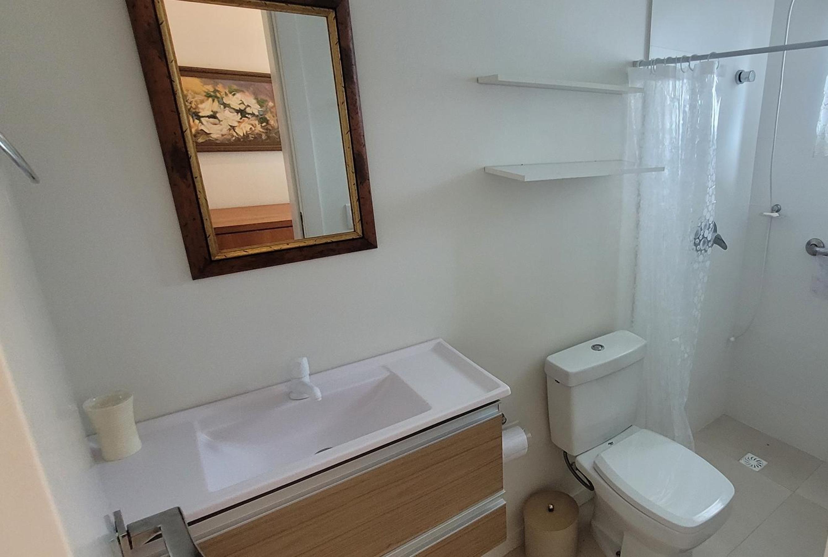 AP 2 suites nos Amores BC