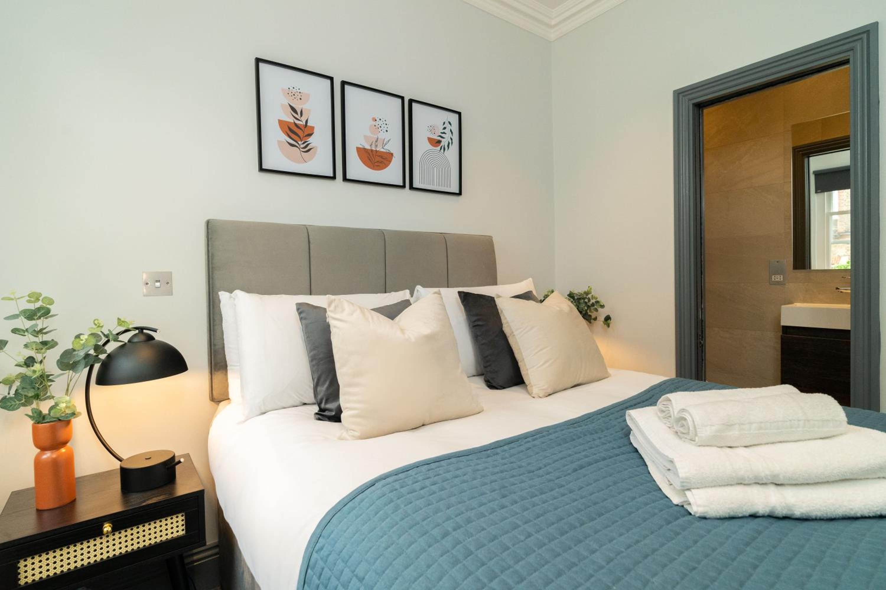 Margravine Gardens by Viridian Apartments