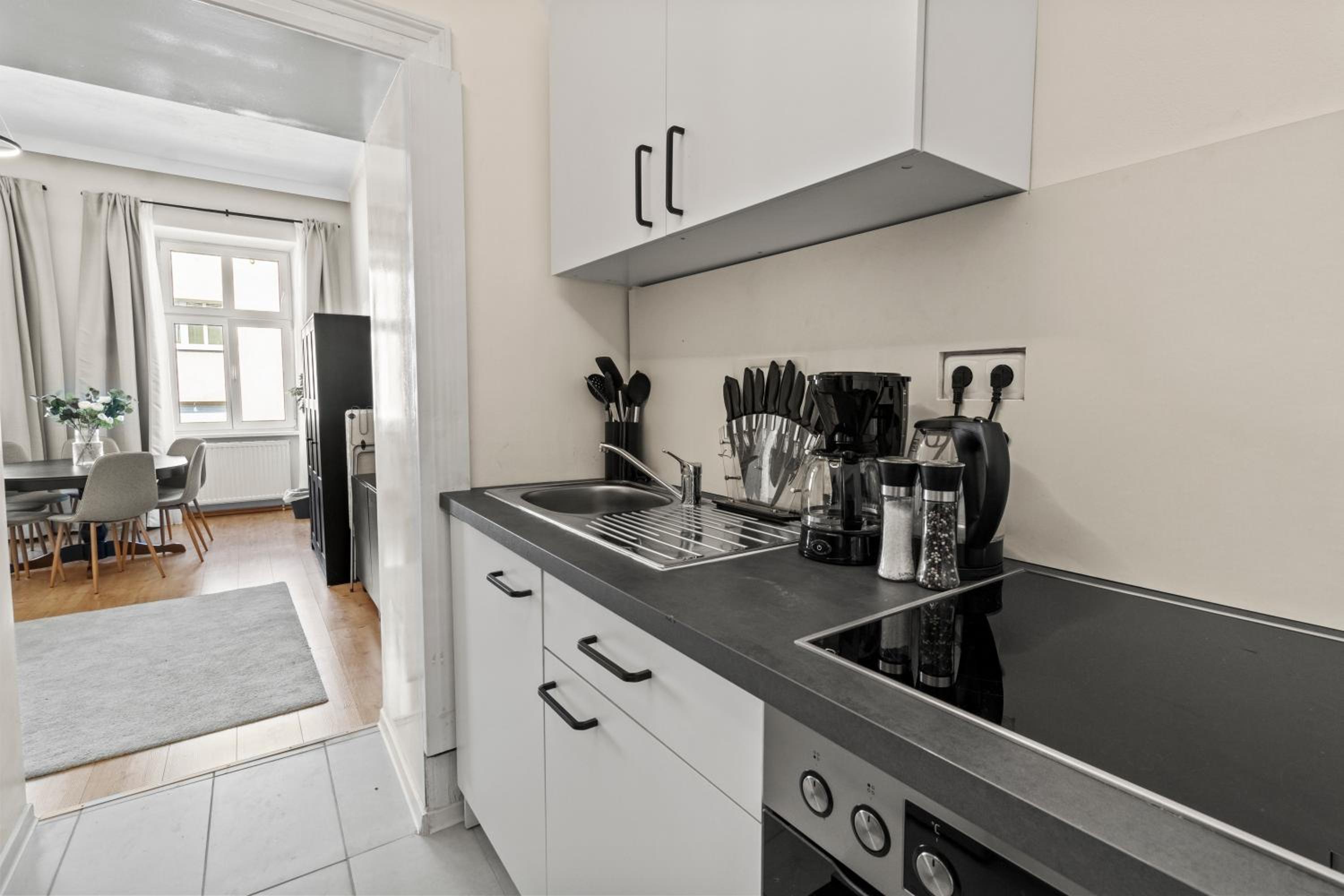 Spacious Apartment, 3 min to U6 Alserstraße