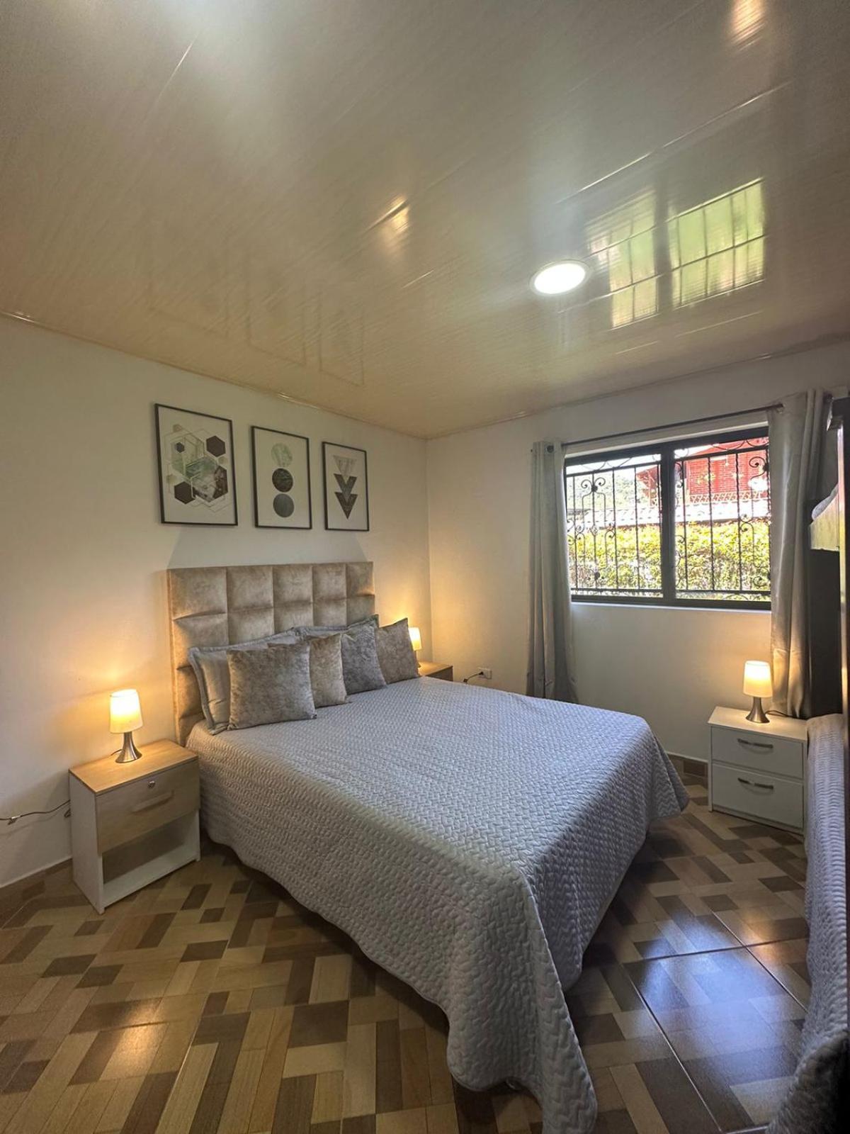 Guatape Retreat w/ Jacuzzi Central Location