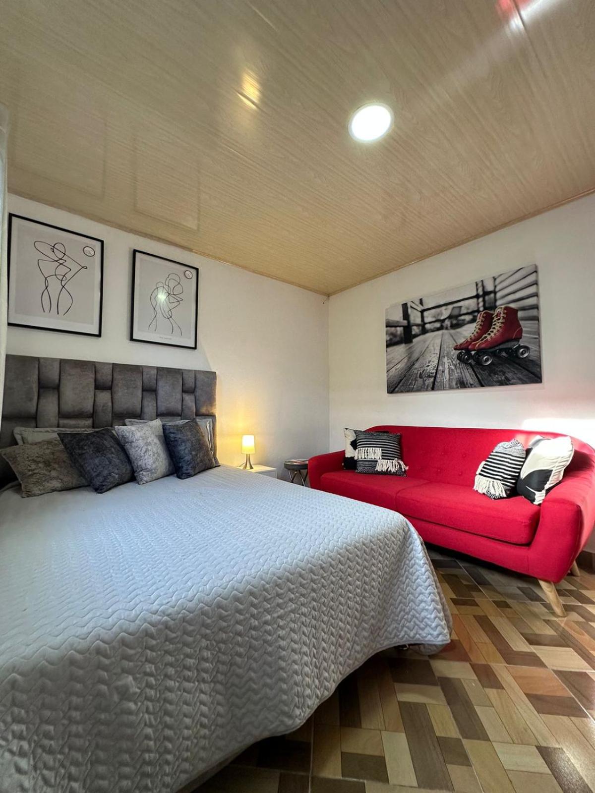 Guatape Retreat w/ Jacuzzi Central Location