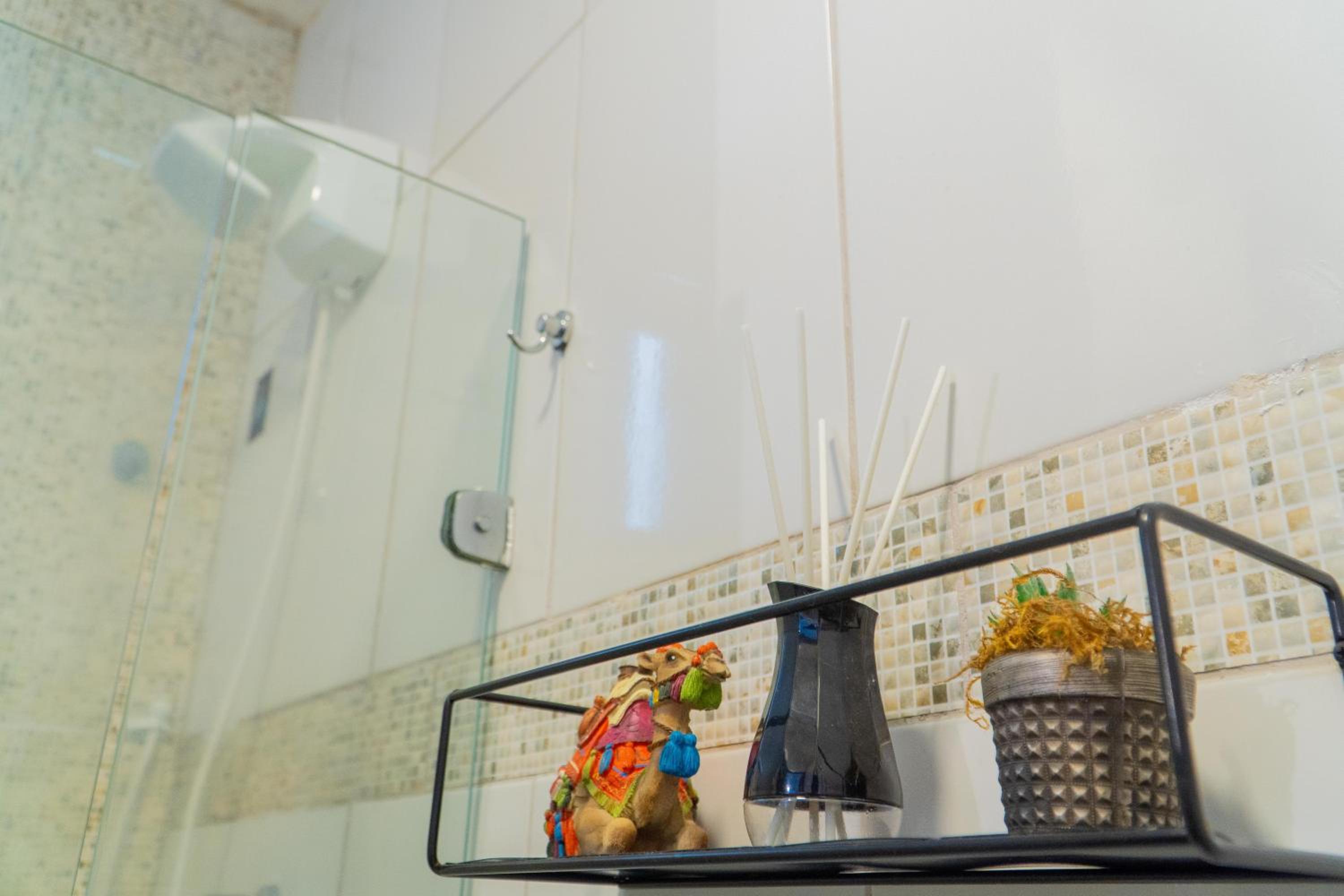 apartamento vista mar 2 quartos estacionamento gratis Netflix e self check in