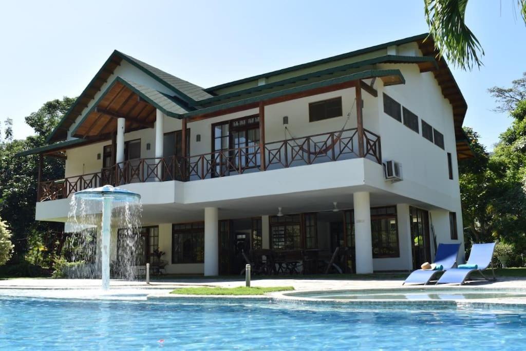 Malía Casa Campo