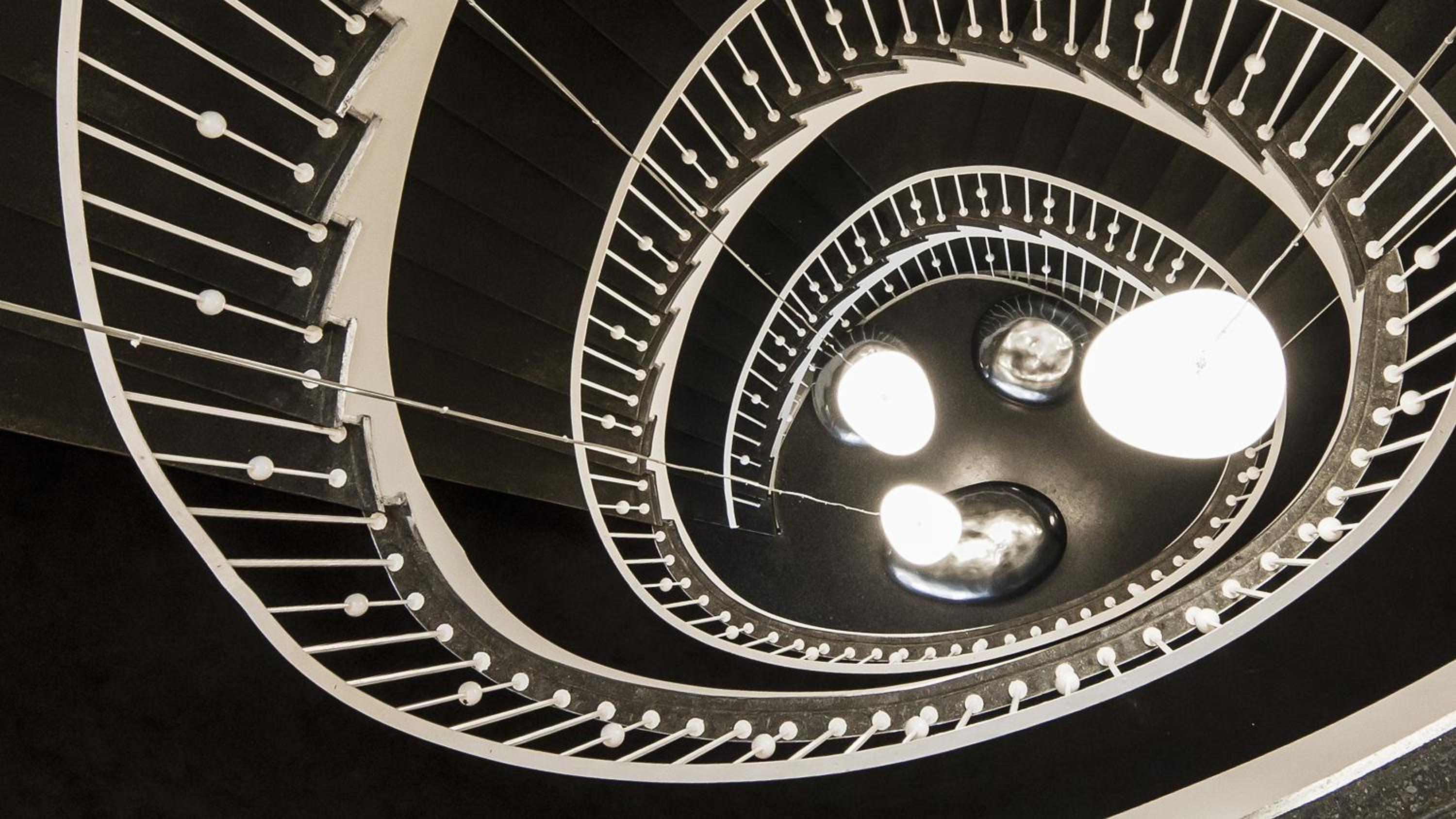 Dresden Vacations - Holiday Inn Dresden - Am Zwinger, an IHG Hotel - Property Image 4