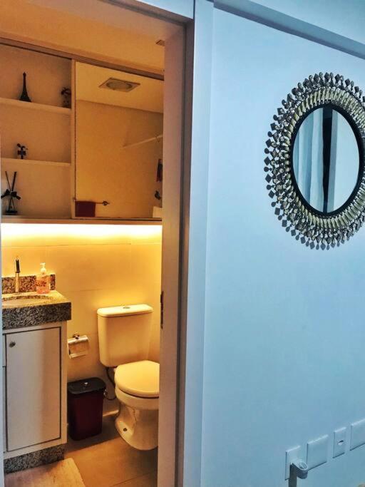 Apartamento Moderno ao Lado da Oktoberfest - Piscina & Academia - Wi-Fi & Estacionamento Gratuito
