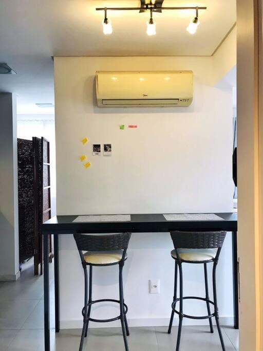 Apartamento Moderno ao Lado da Oktoberfest - Piscina & Academia - Wi-Fi & Estacionamento Gratuito