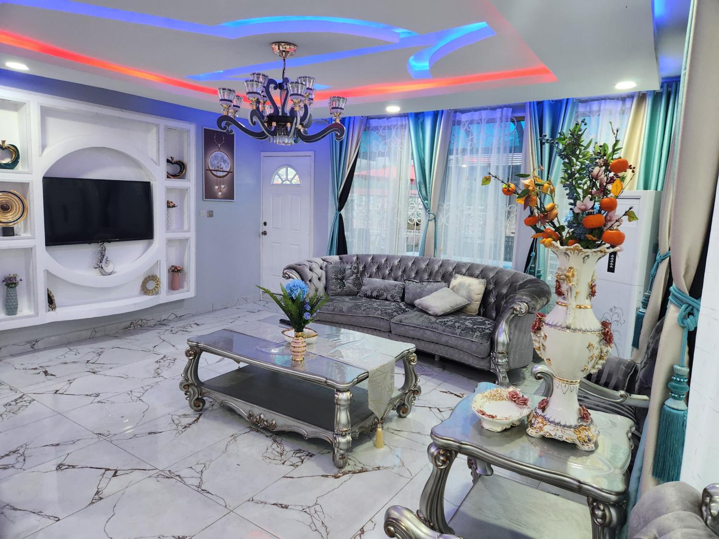 Rovie Estates