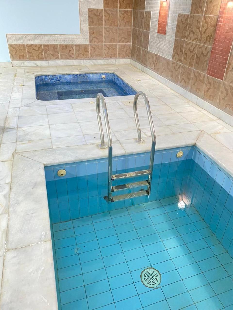 Esplanada hotel Apartments
