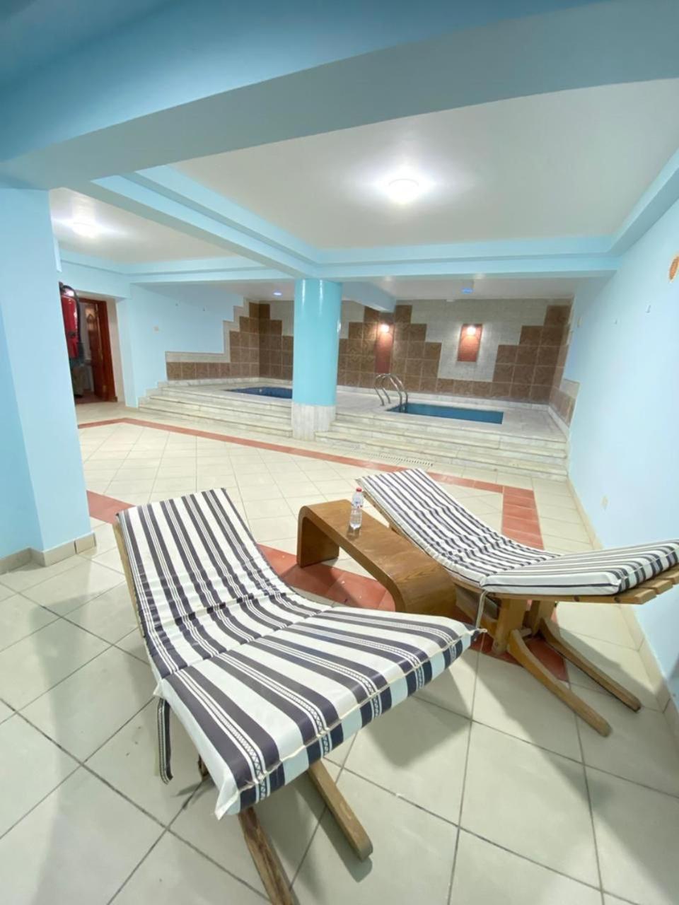 Esplanada hotel Apartments