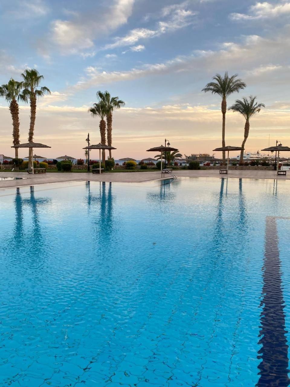 Esplanada hotel Apartments