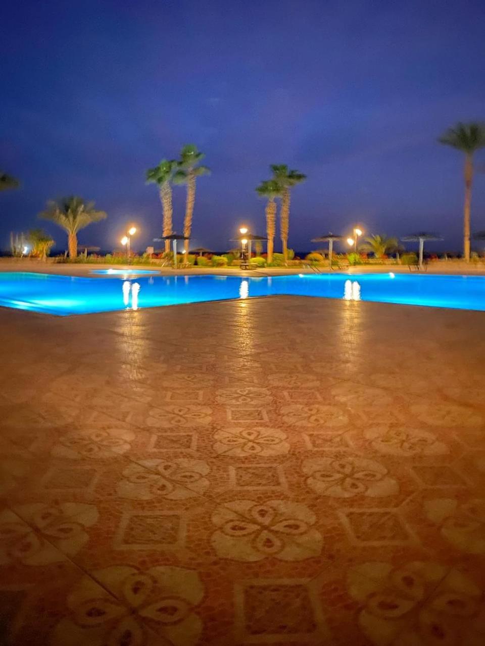Esplanada hotel Apartments