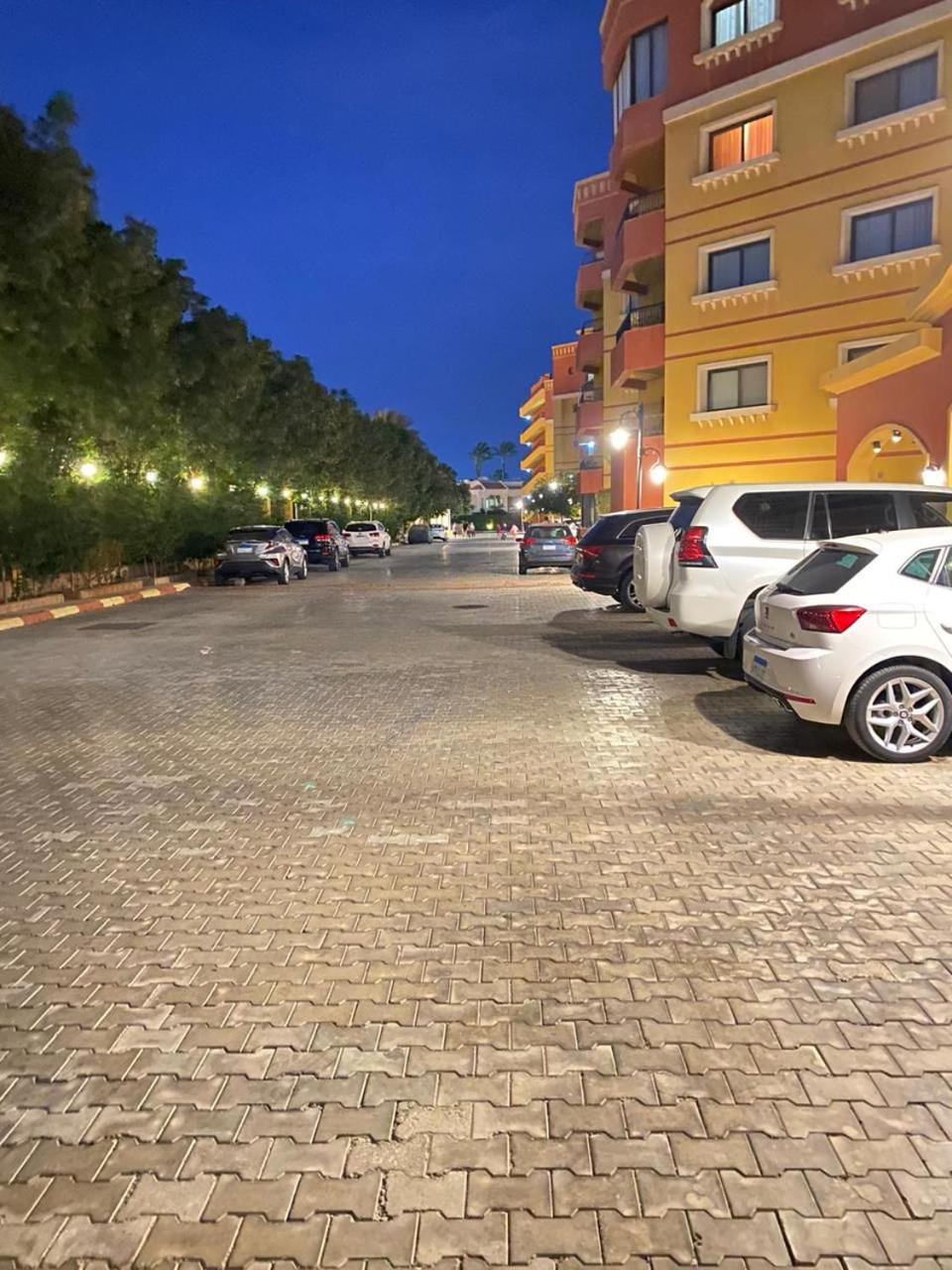 Esplanada hotel Apartments