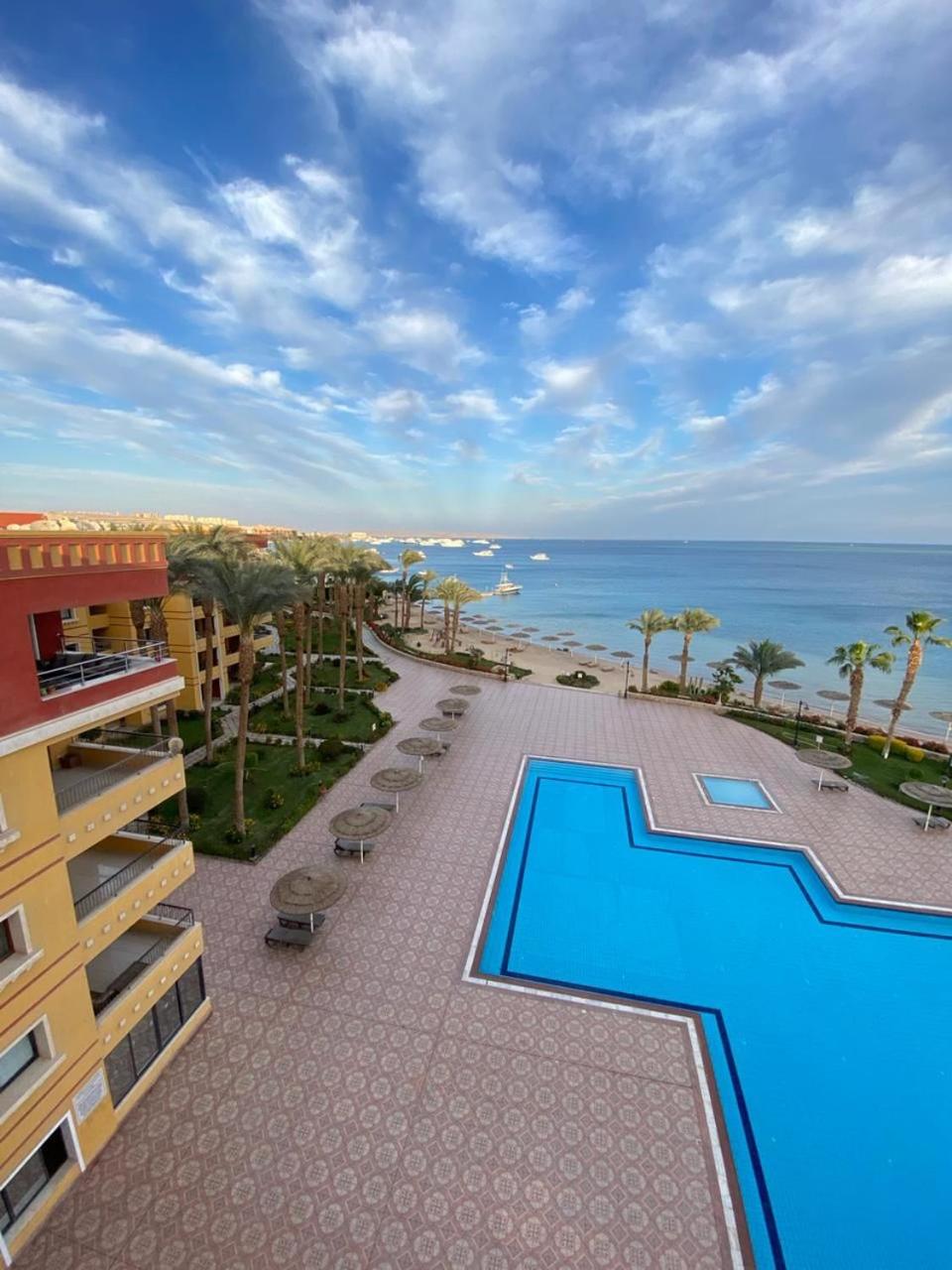 Esplanada hotel Apartments