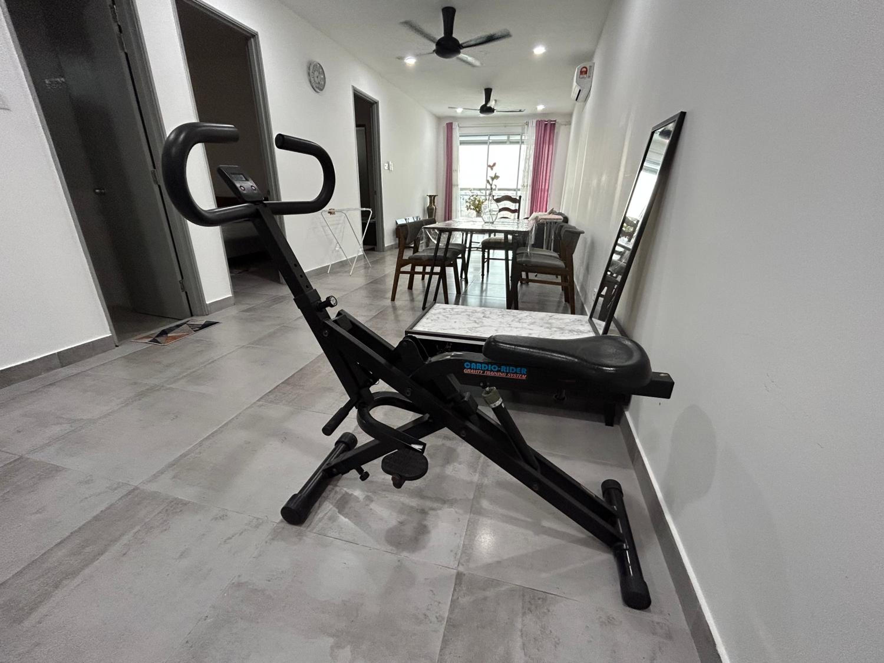 P3 Great value, cozy, convenient in city! photo 5
