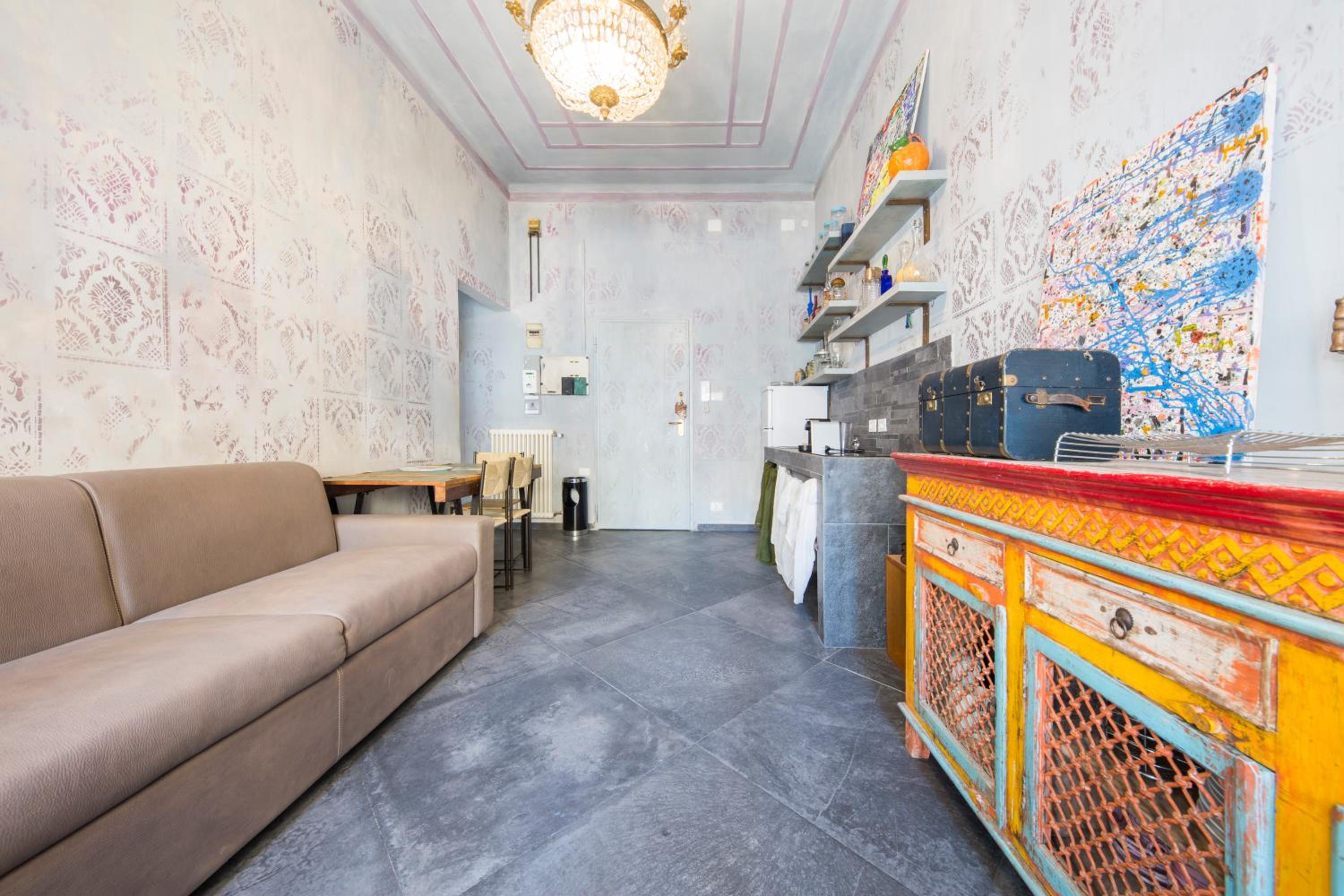 Art Gallery Apartment