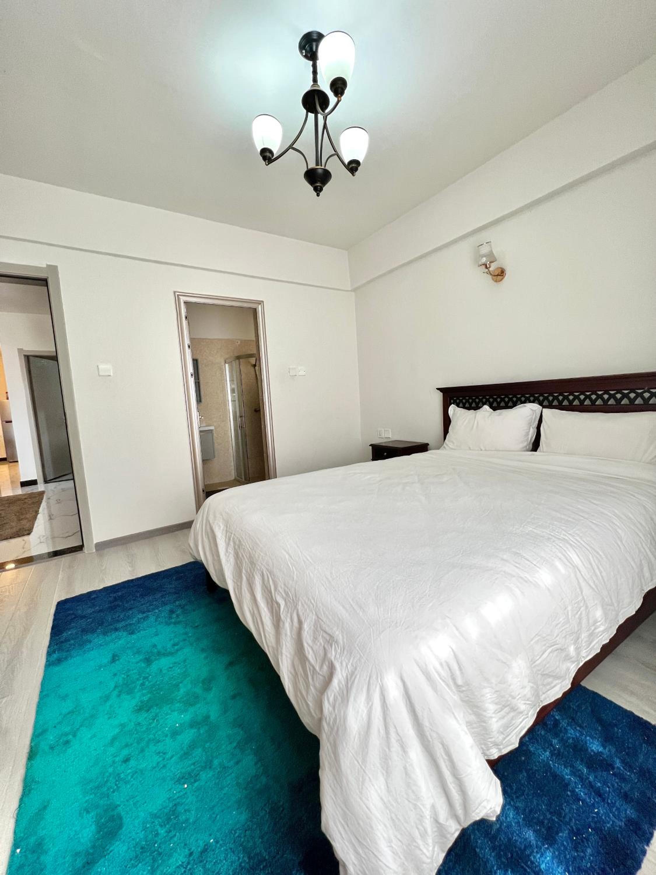 Stylish 2BR Apartment near Yaya Centre,Adlife Kilimani, Nairobi view 4