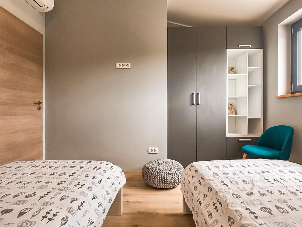 Esti en Loborika — bedroom