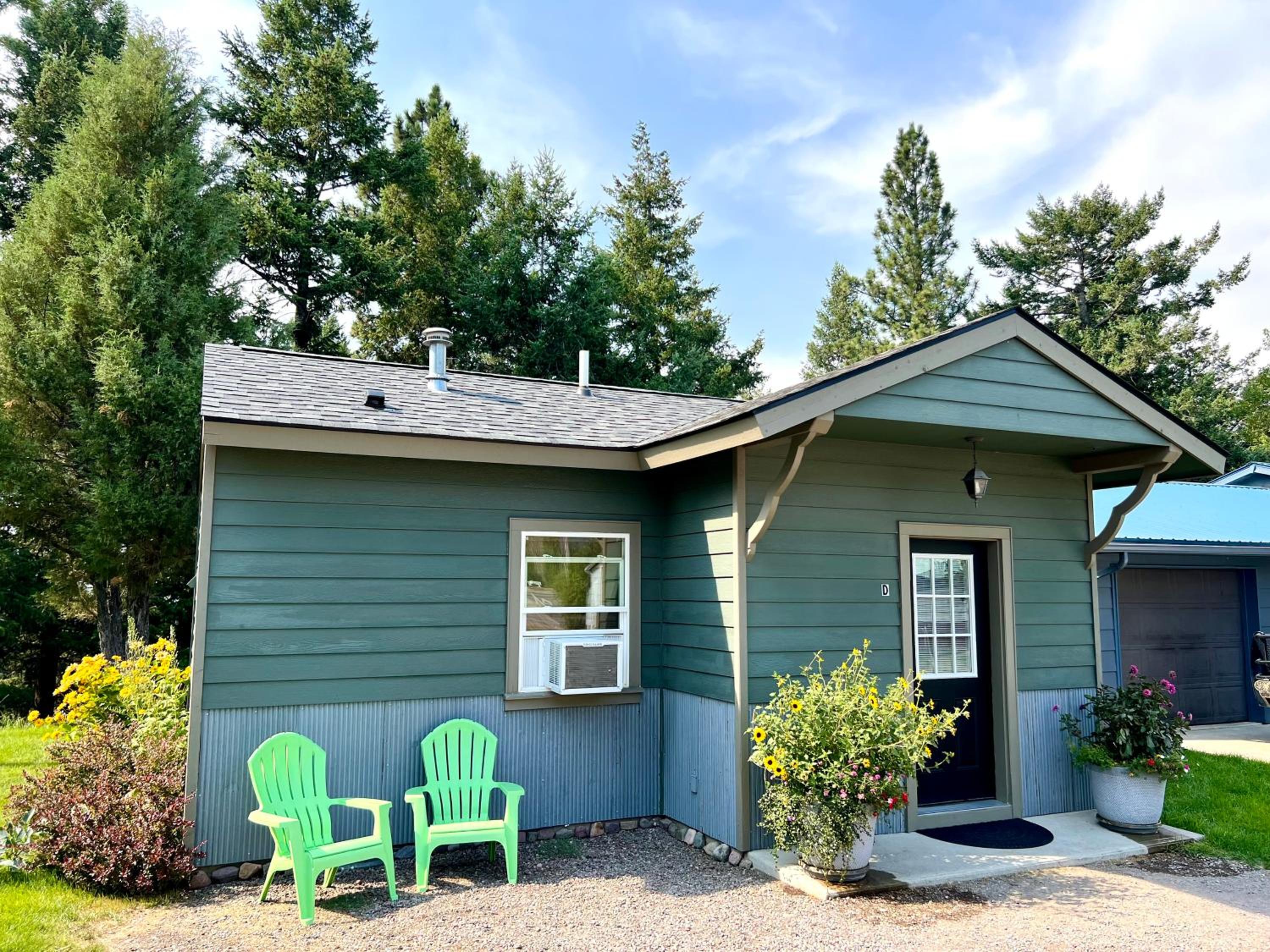 Glacier's Edge Cabins view 3