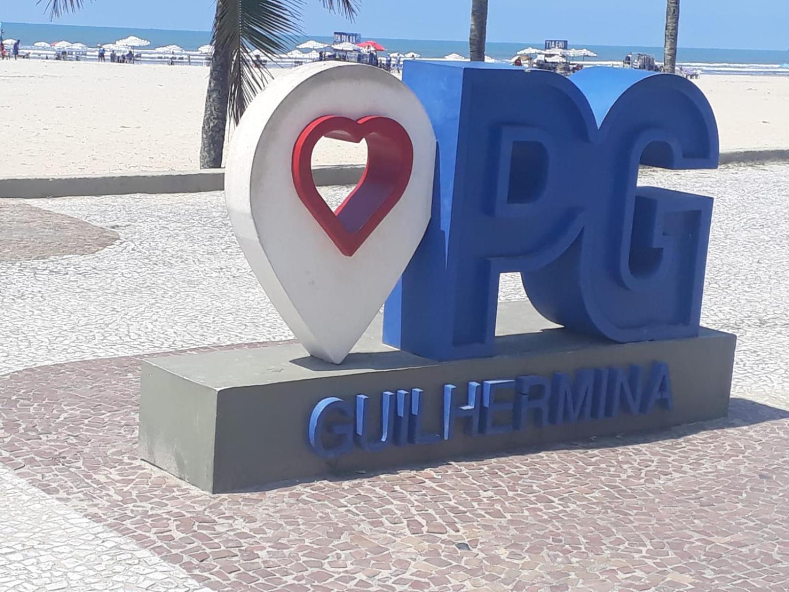 Apartamento Guilhermina - Ed Frente ao Mar