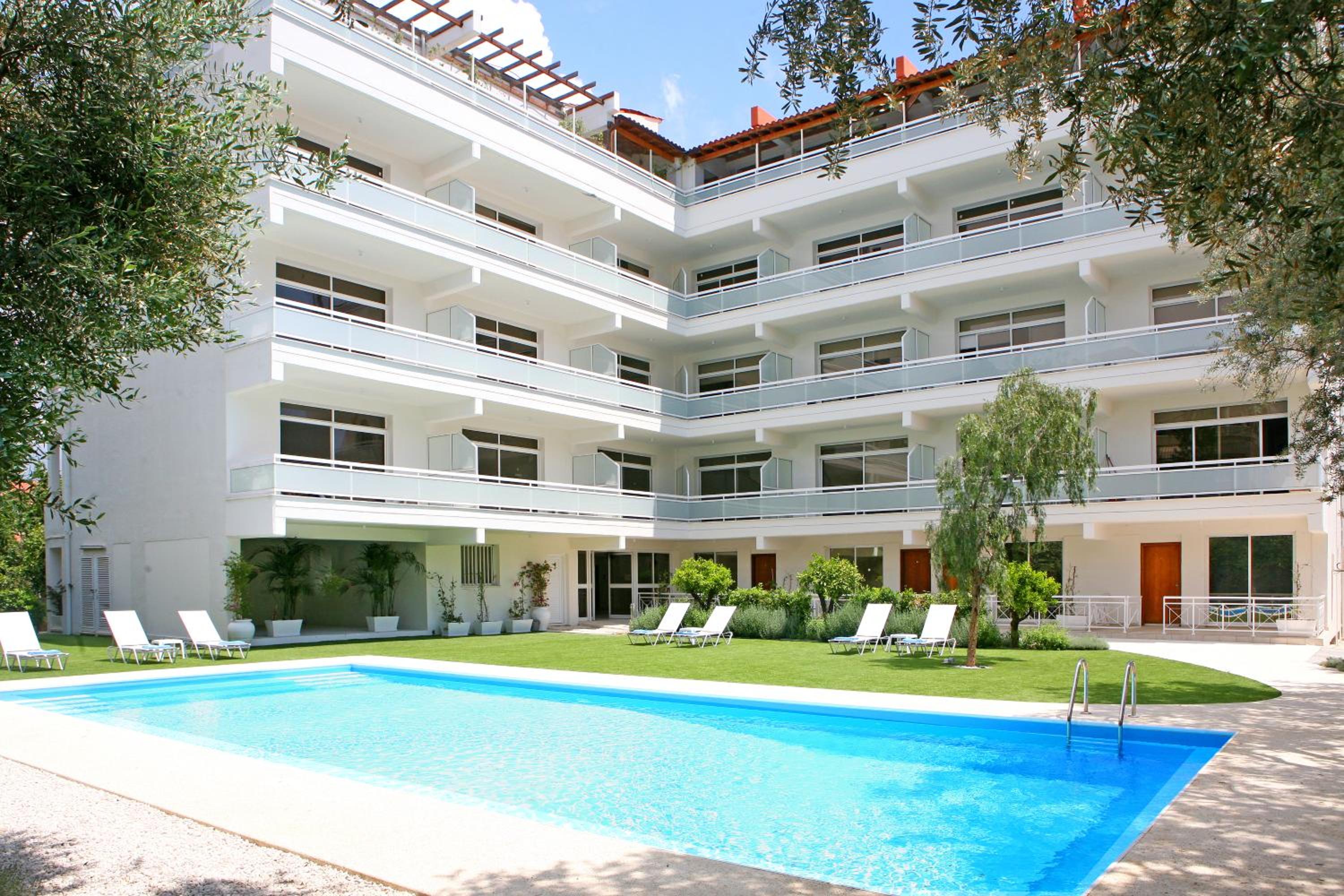 Corina Suites & Apartments — photo 20
