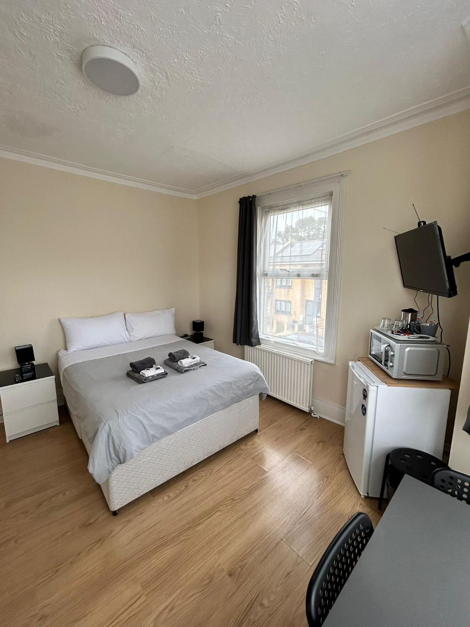 WIllesden Lodge Guest House