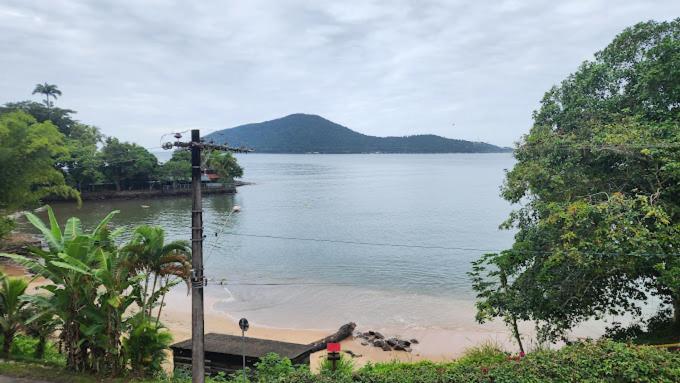 Apartamento Ubatuba Vista para o Mar