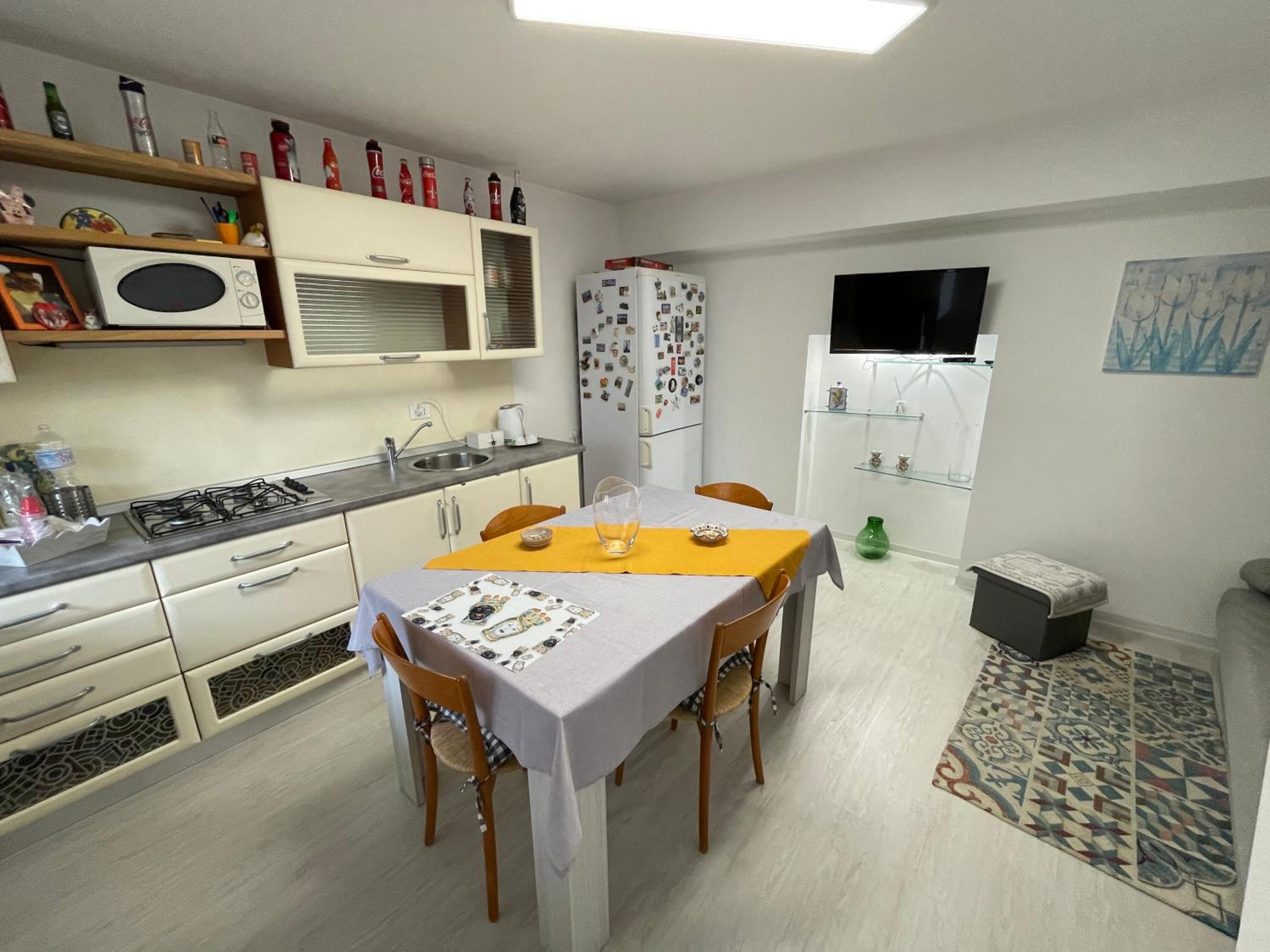 La Casetta en Caltabellotta — kitchen