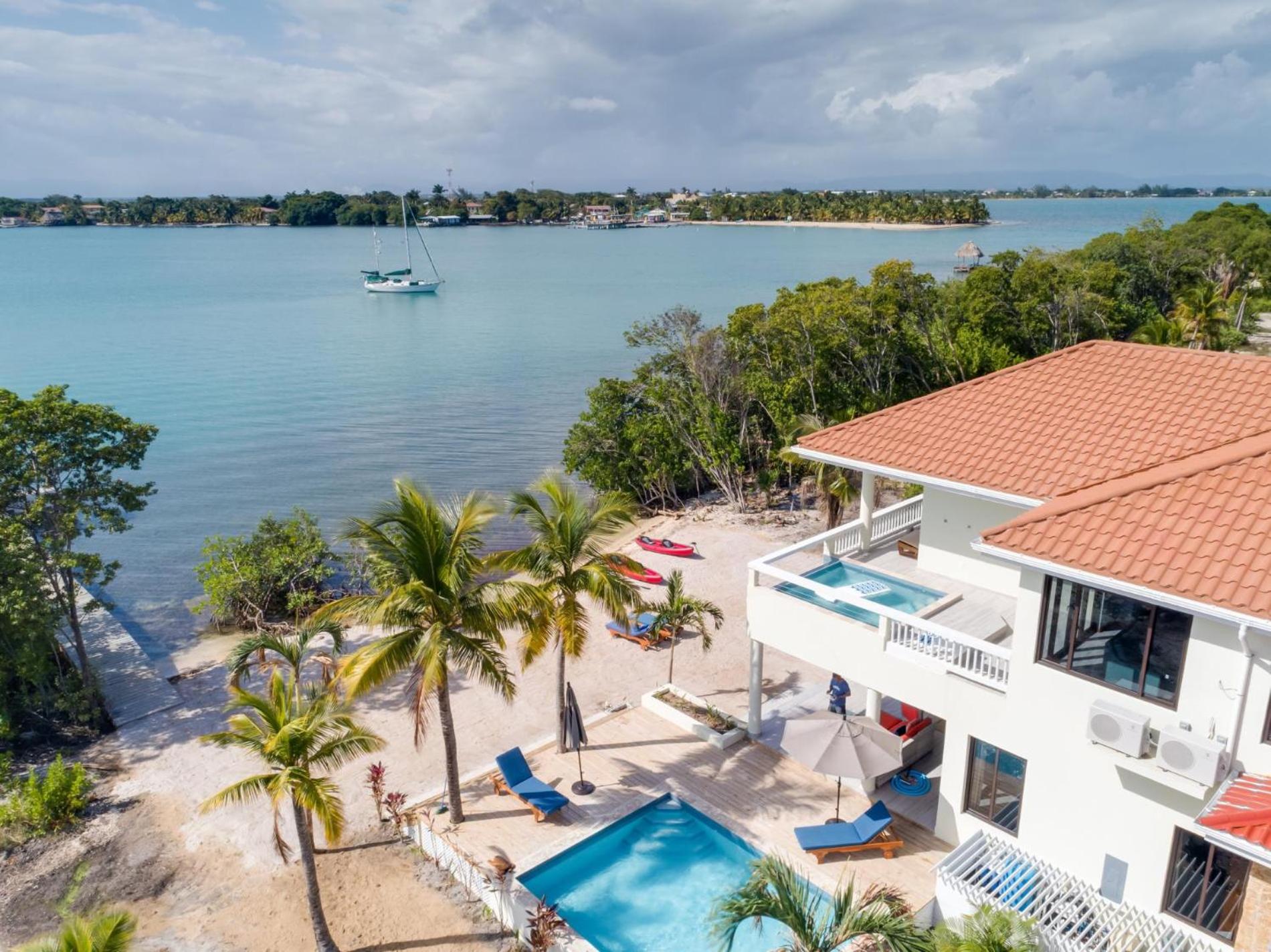 Island Time Gecko - Private Island Beachfront Villa 1 Min From Village