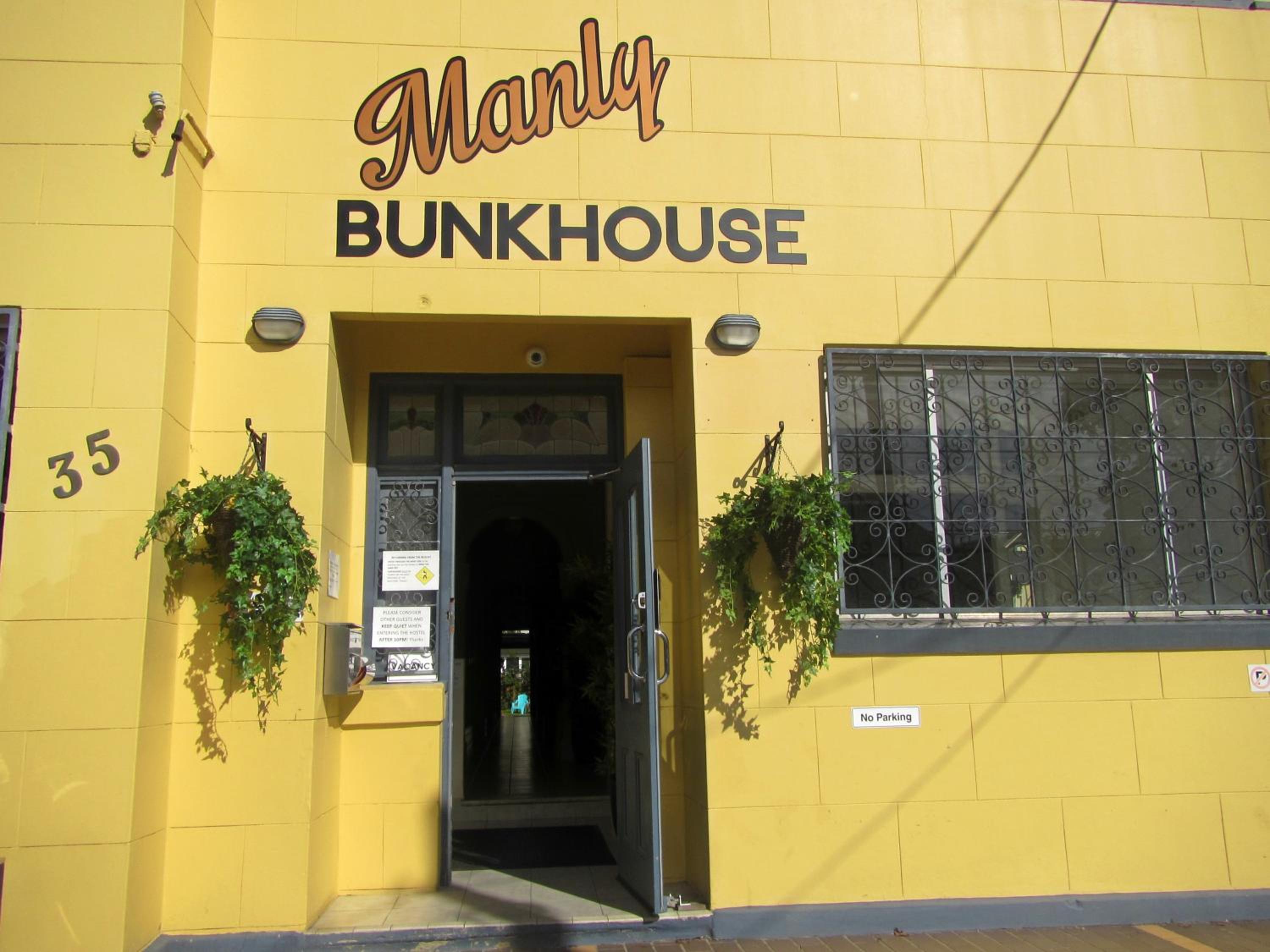 Manly Bunkhouse - Image 2