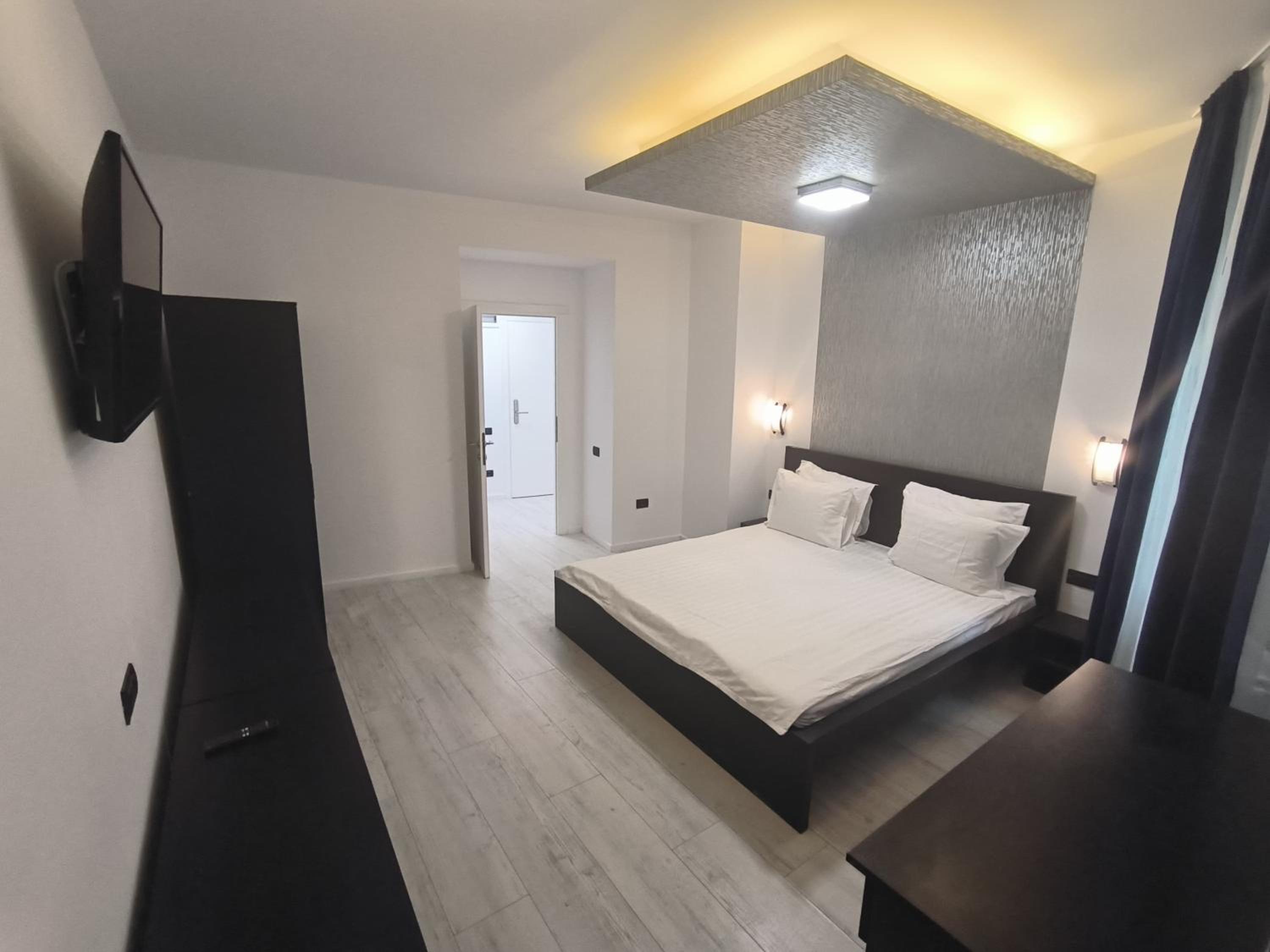 L'Heritage Collection Romana Apartments view 4