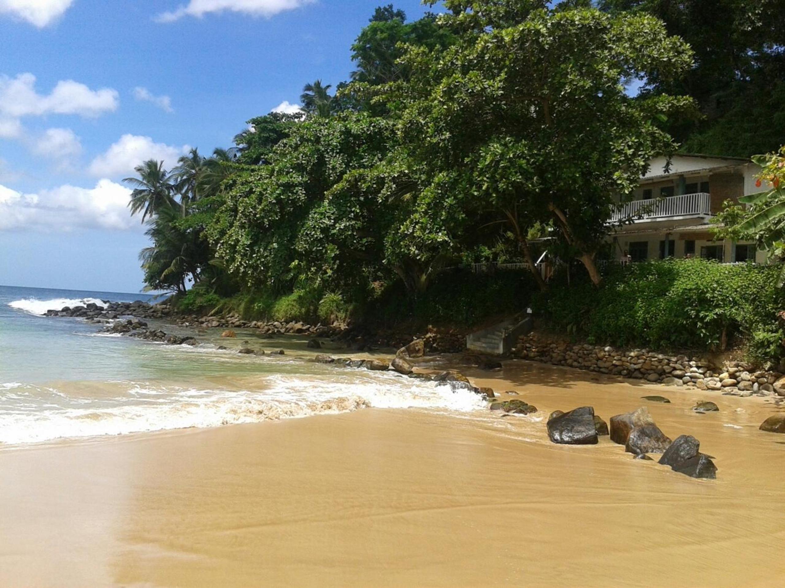 Hotel Talalla Bay Beach House - Image 1