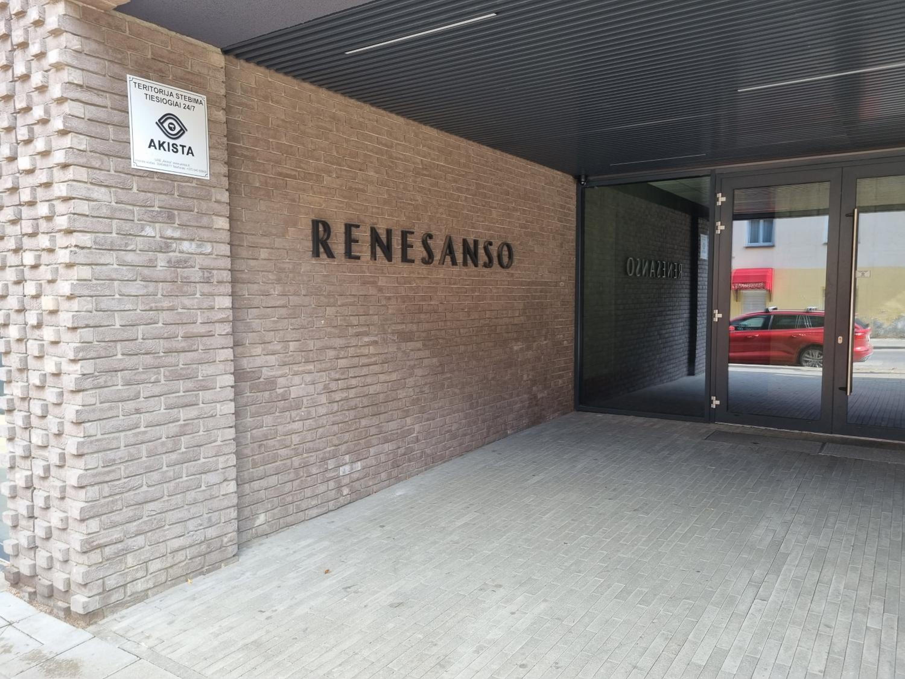 Old Town Renaissance Apartment