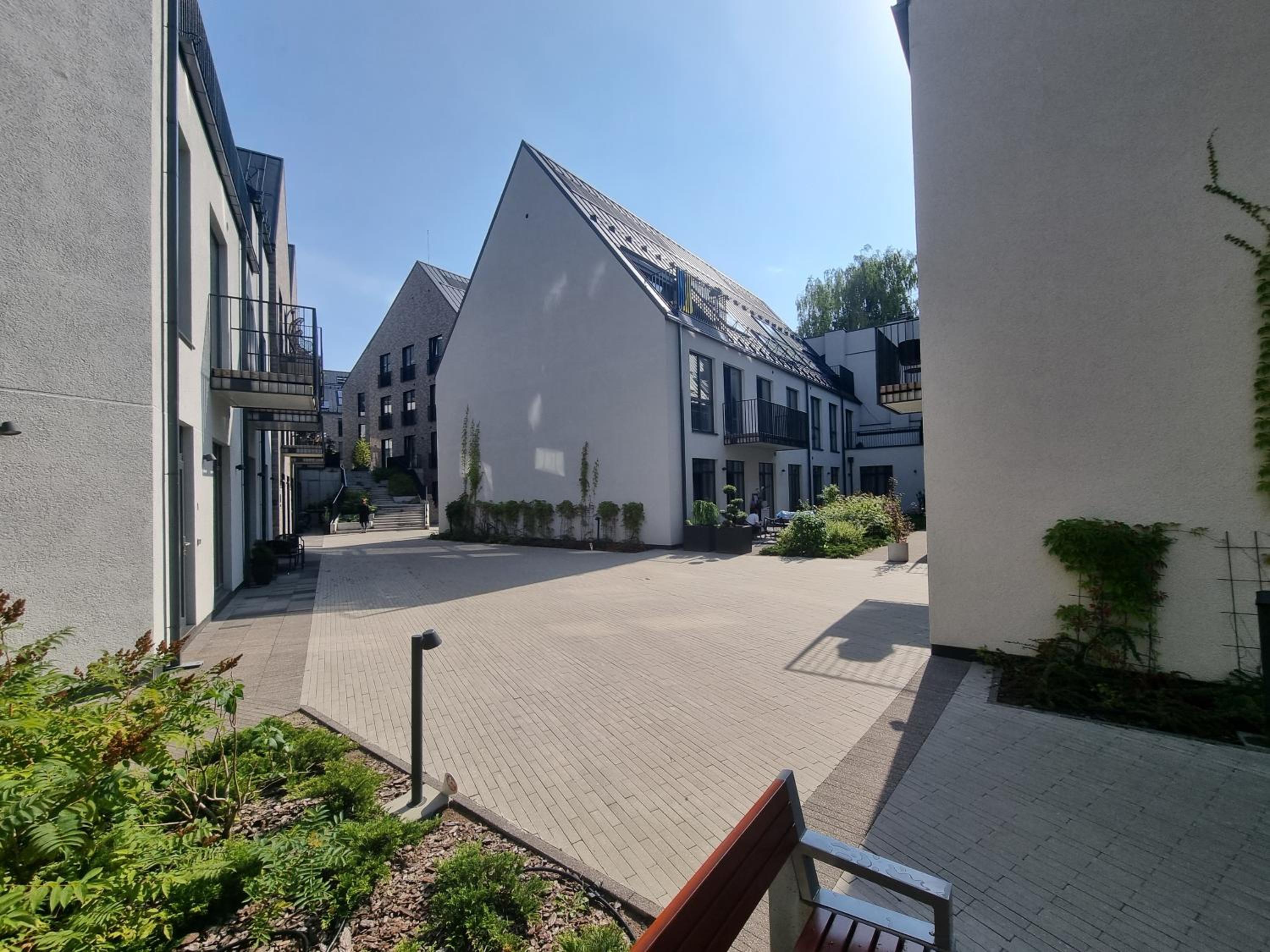 Old Town Renaissance Apartment