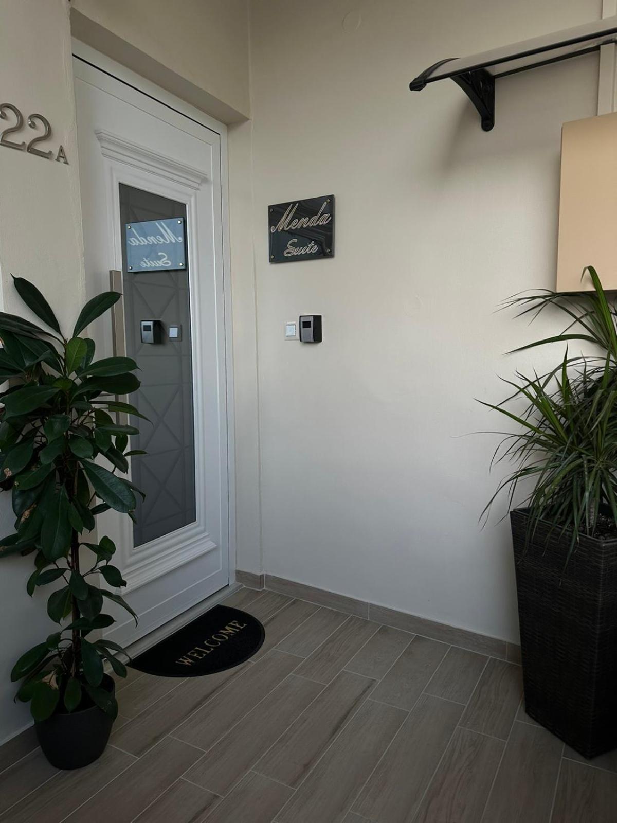 Menda Suite view 3