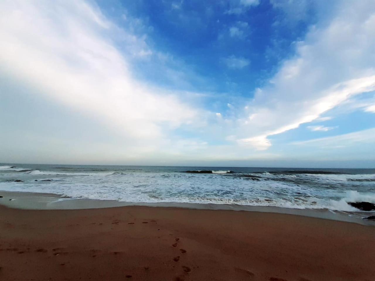 Ocean Breeze Beach House view 4