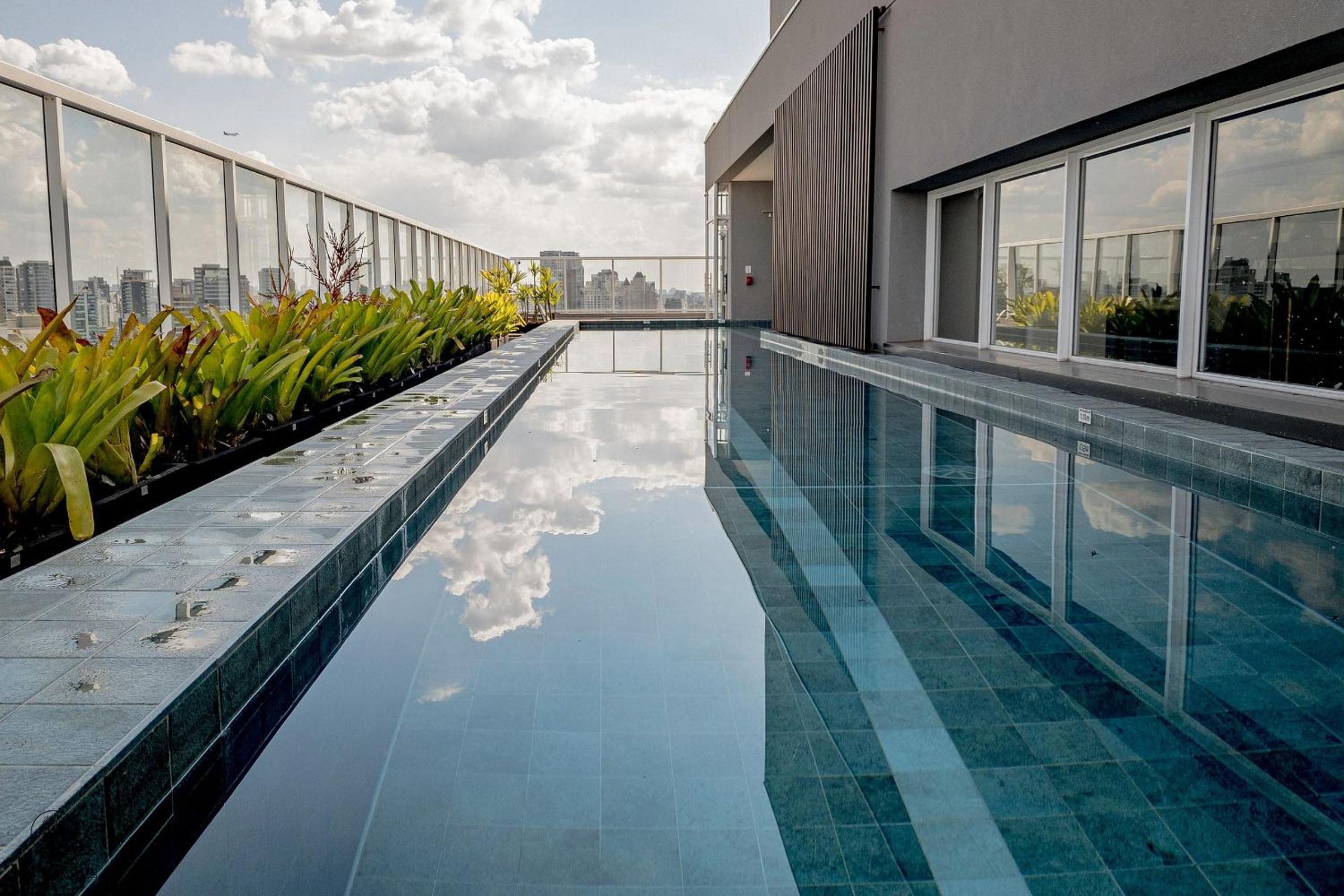 Palazzo Ibirapuera 21st Floor – Wi-Fi, AC, and Metro 5 Minutes Away