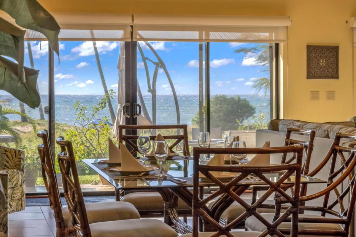 K B M Resorts- HALE-1470 Presidential 3bd 3ba beach-front estate ac private yard view 5