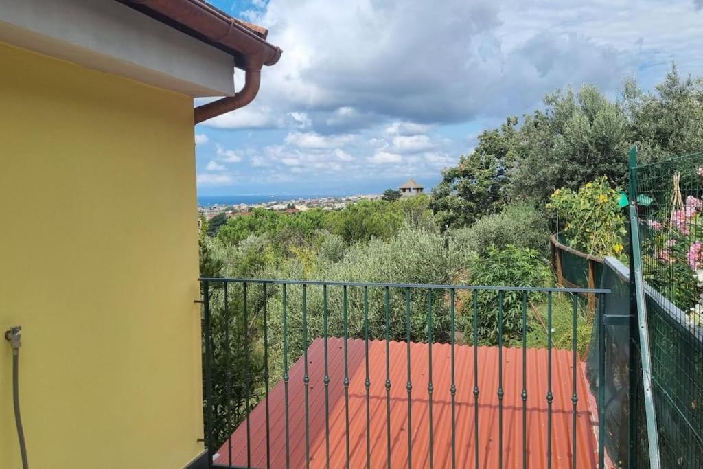 Villetta con giardino