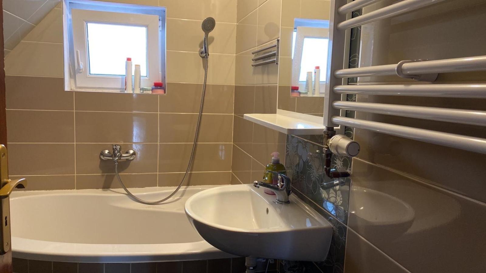 3 Apartments in 1 location