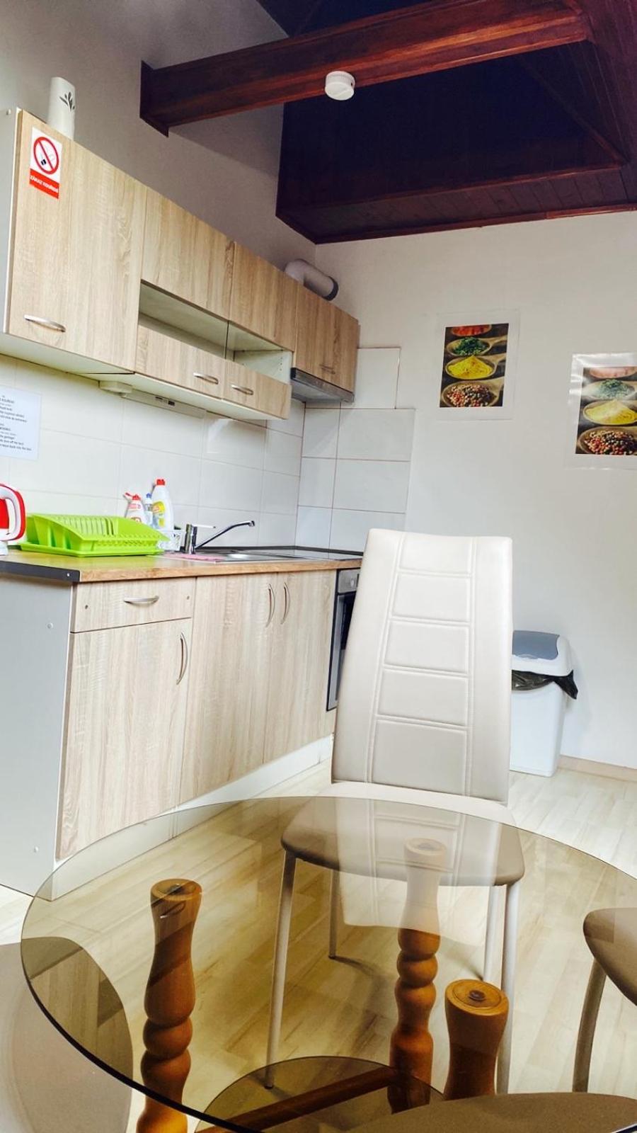 3 Apartments in 1 location