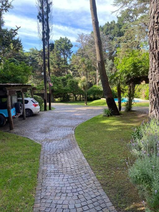 Casa en Cariló, a 2 cuadras de la playa.
