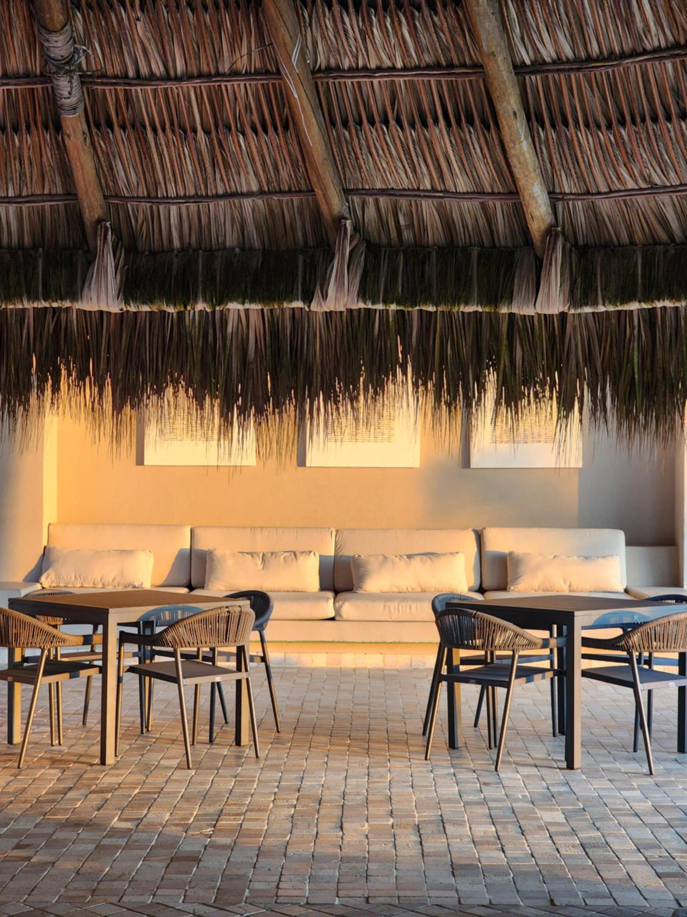 Luxury Beachfront Penthouse Apartment view 5