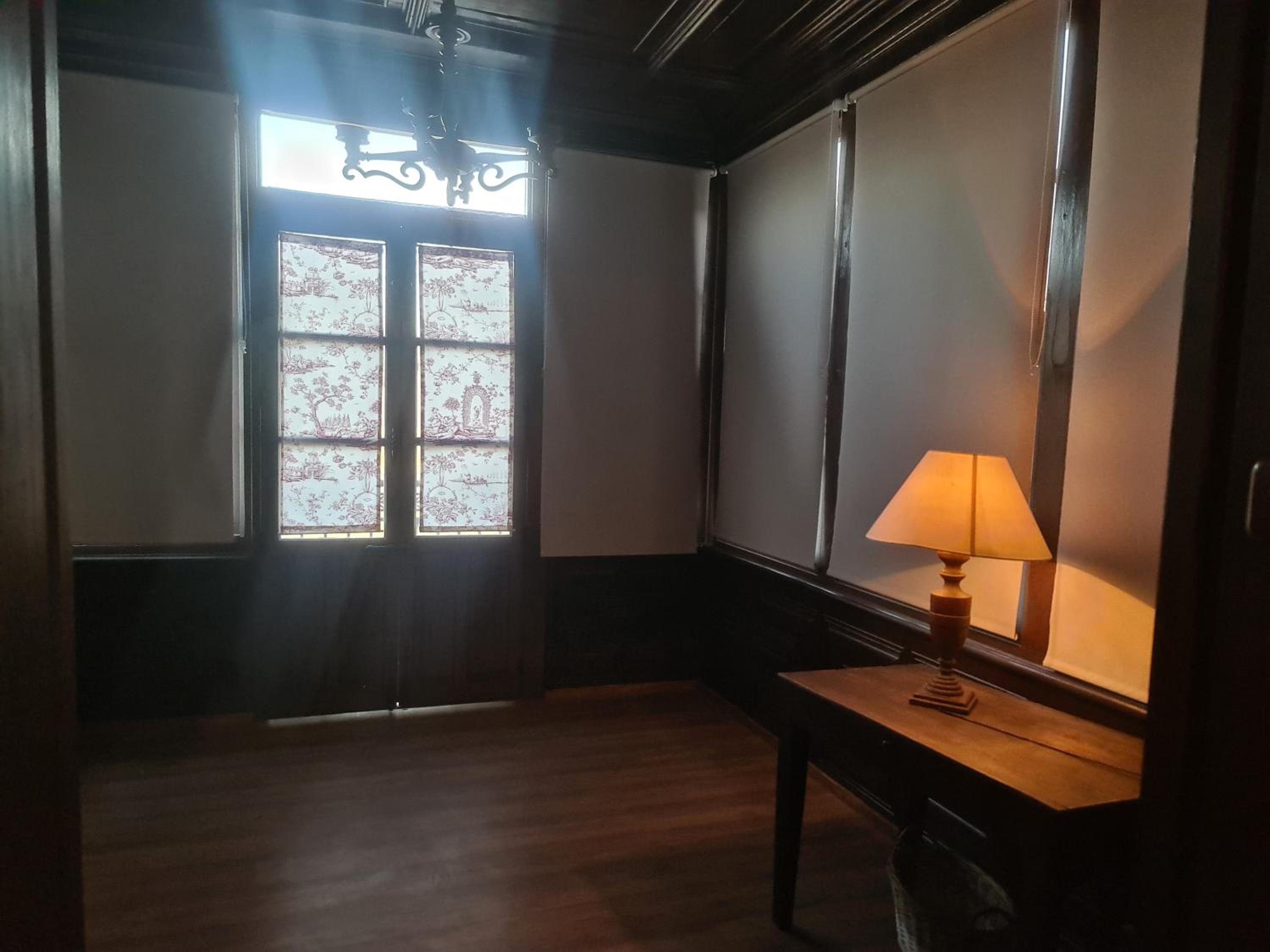 CASA RURAL PALACIO CONDE DE ALDANA con piscina entre encinares y dehesas